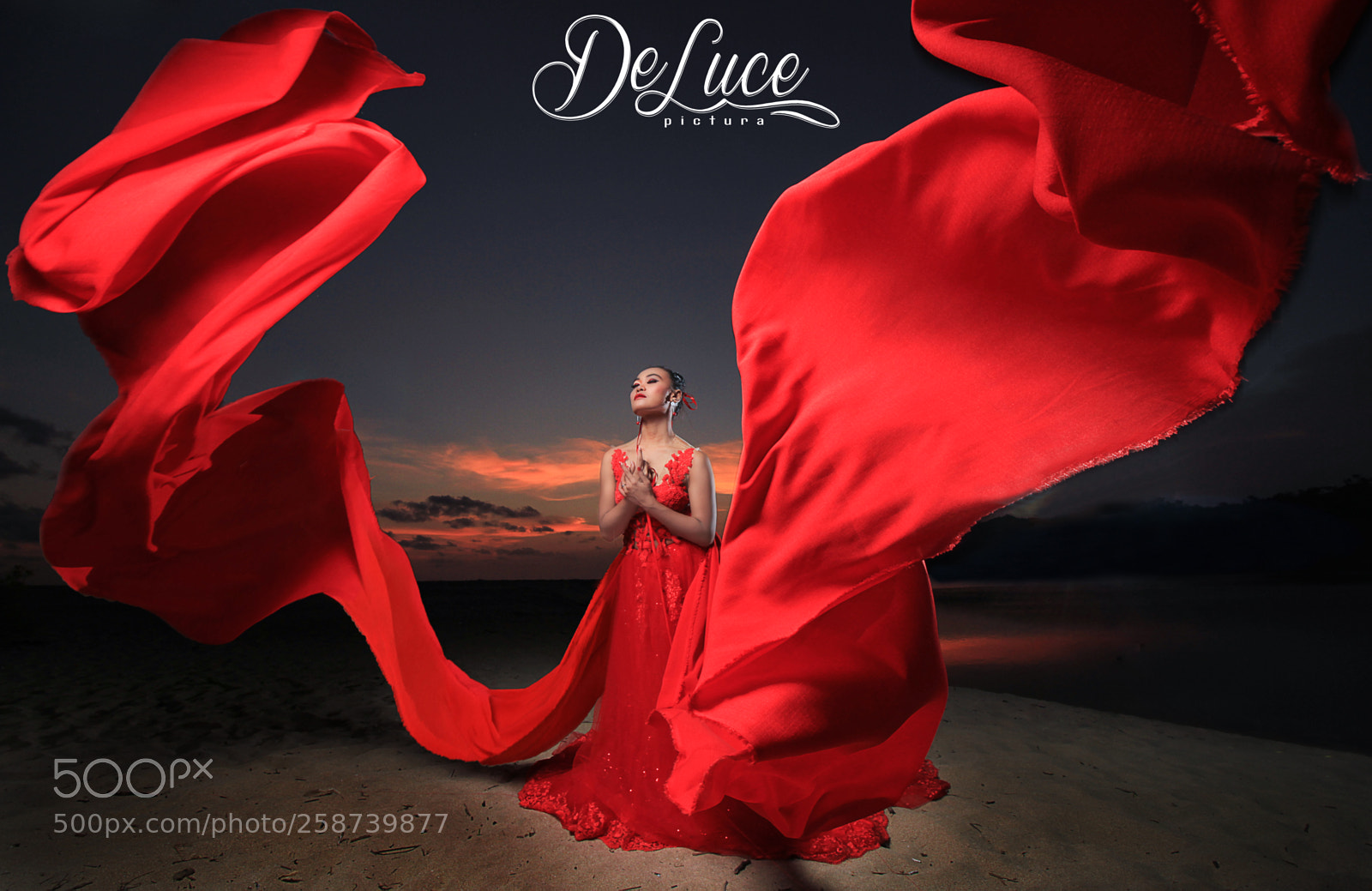 Canon EOS 7D sample photo. Women and sunset photography