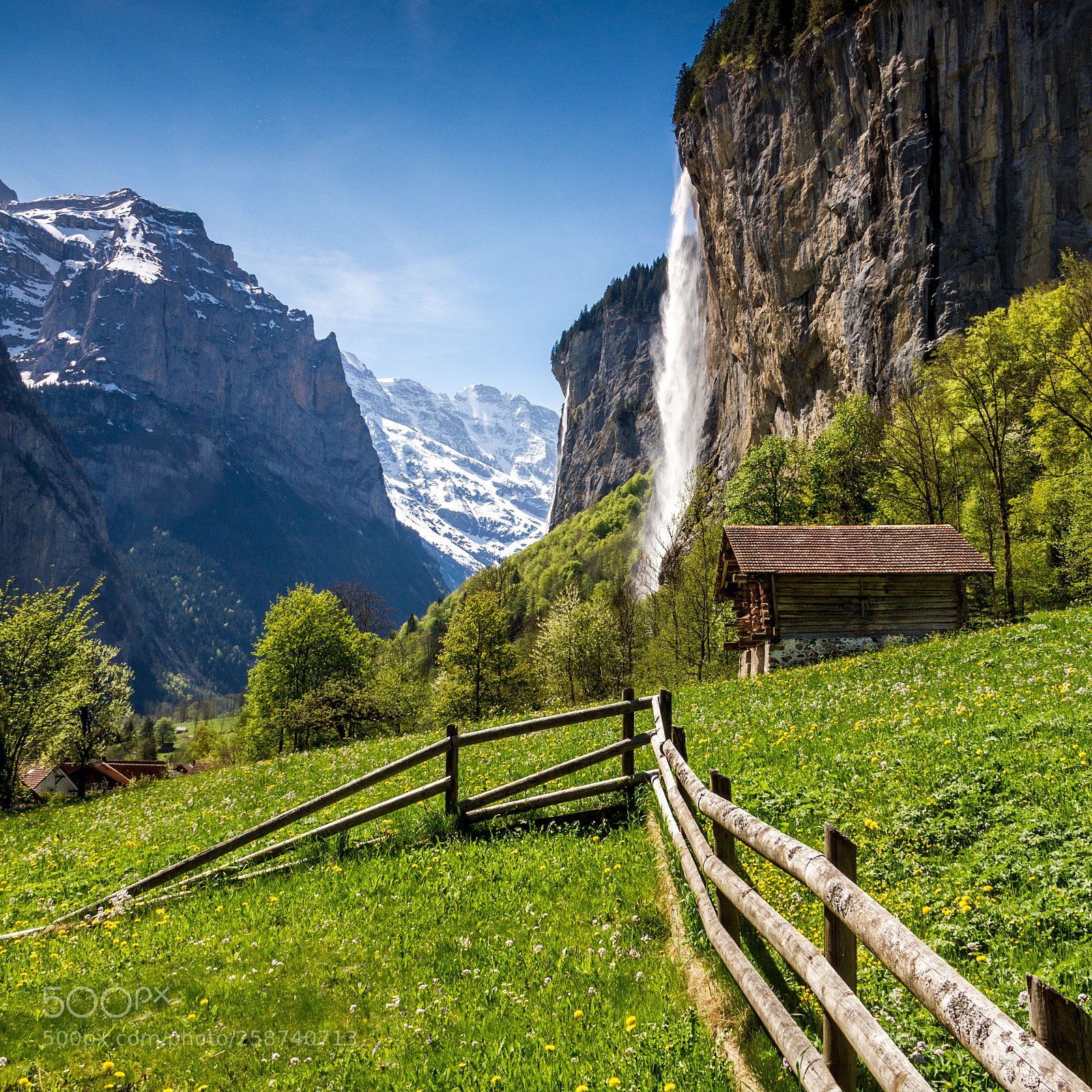 Canon EOS 7D sample photo. Staubbach falls photography