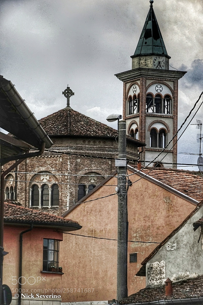 Sony a7R sample photo. Architectural chaos photography
