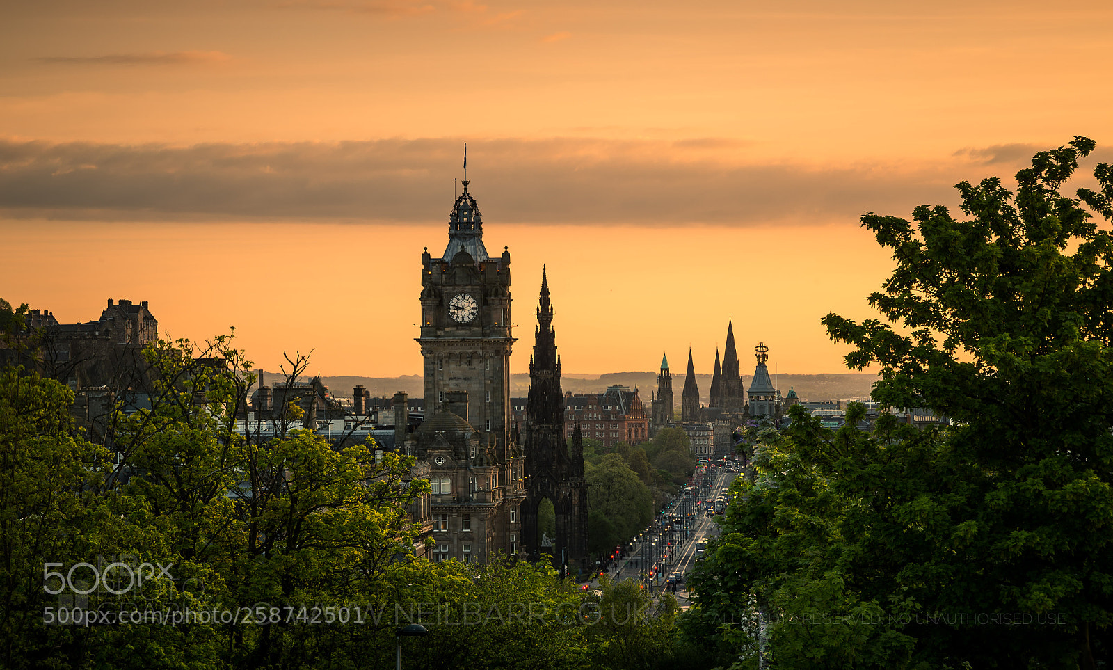 Canon EOS 6D sample photo. Balmoral clock photography