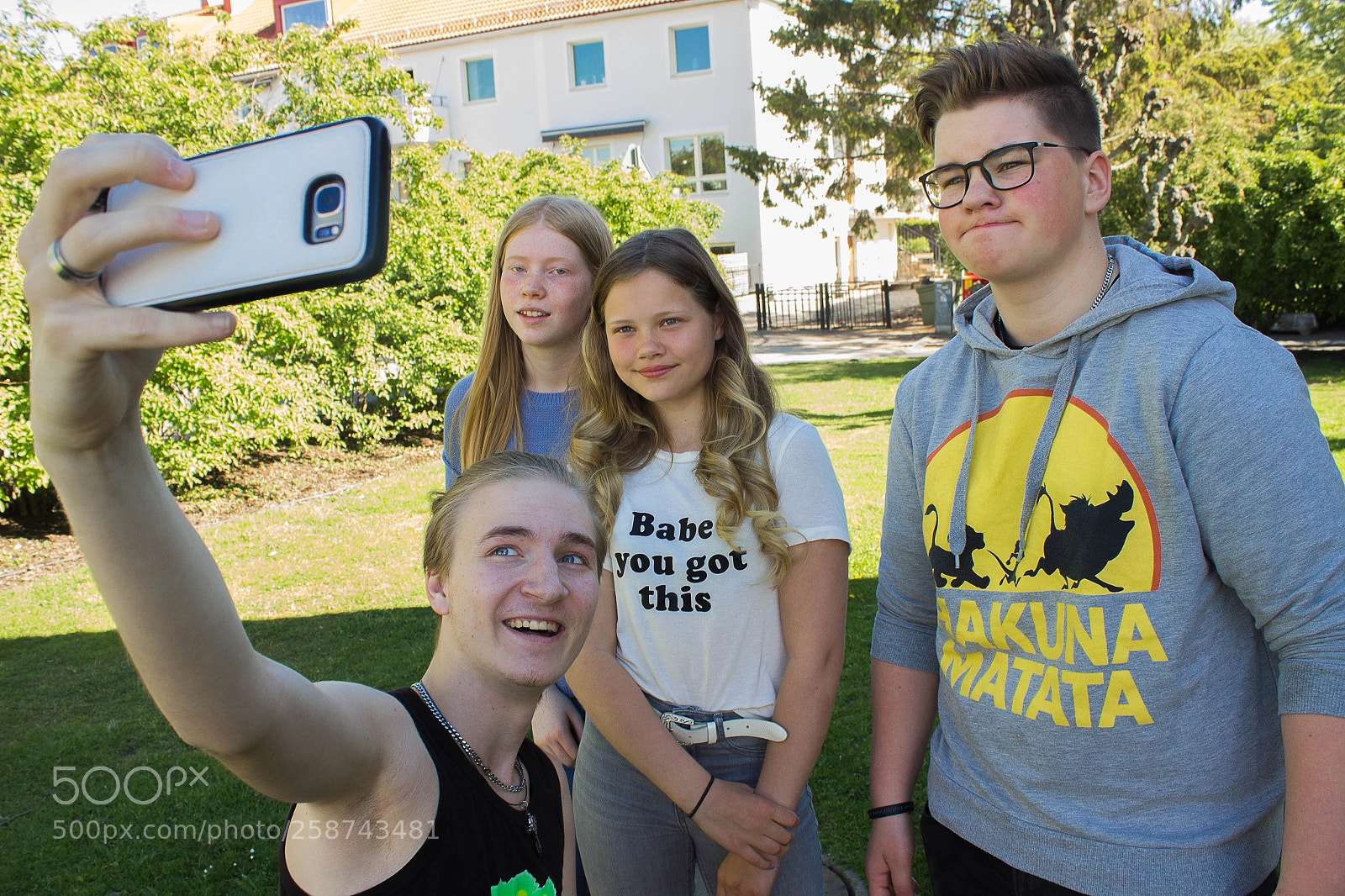 Canon EOS 600D (Rebel EOS T3i / EOS Kiss X5) sample photo. Ta en gruppselfi d photography