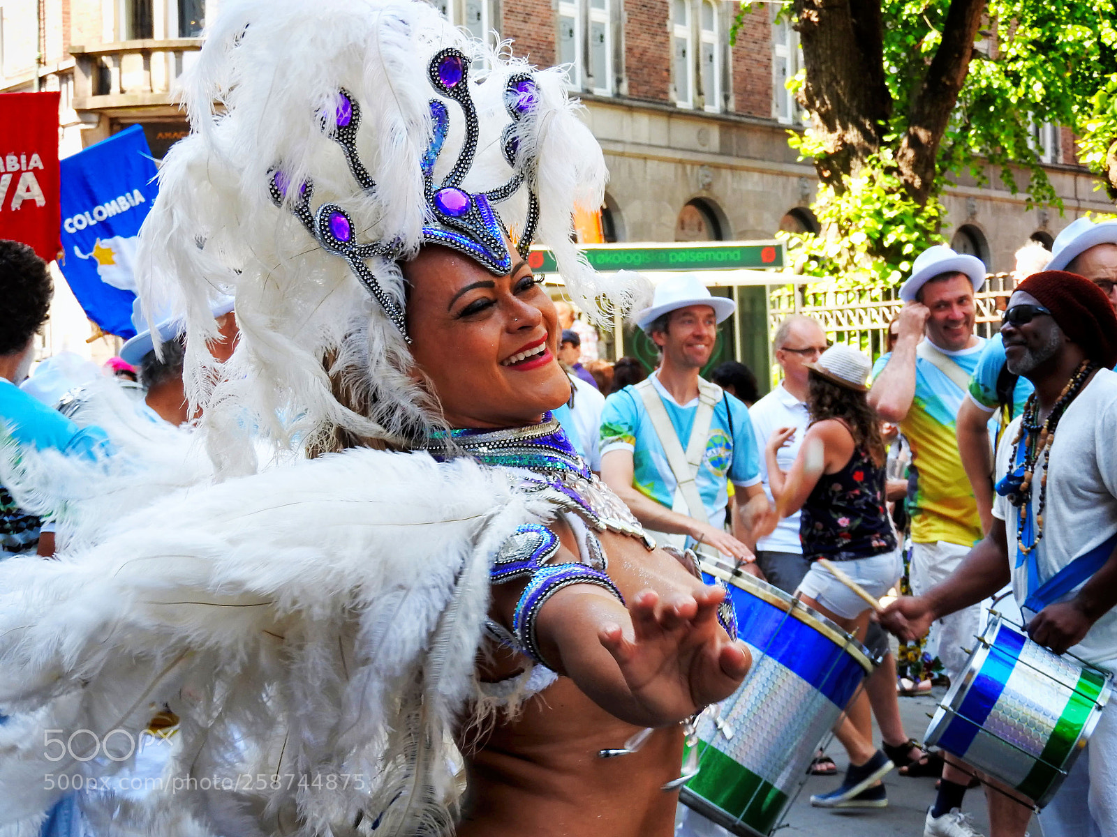 Nikon Coolpix P610 sample photo. Copenhagen karneval 7. photography