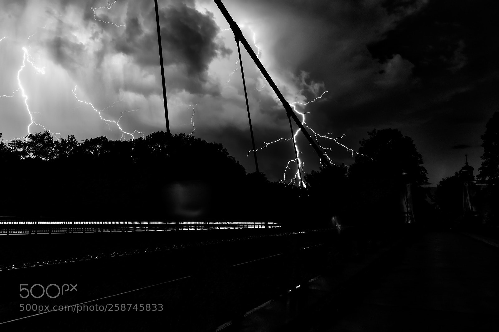 Panasonic Lumix DC-G9 sample photo. Thunderstorm at the bridge photography