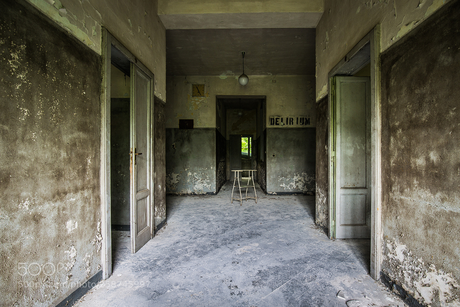 Canon EOS 6D sample photo. Asylum photography