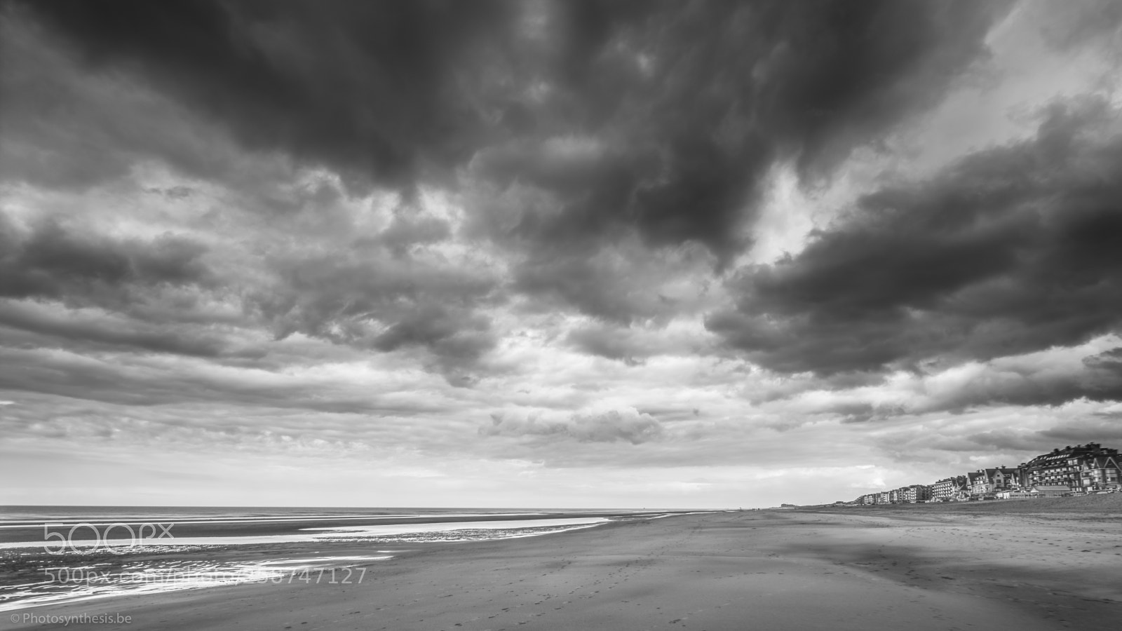 Olympus OM-D E-M10 sample photo. Clouds from hell photography