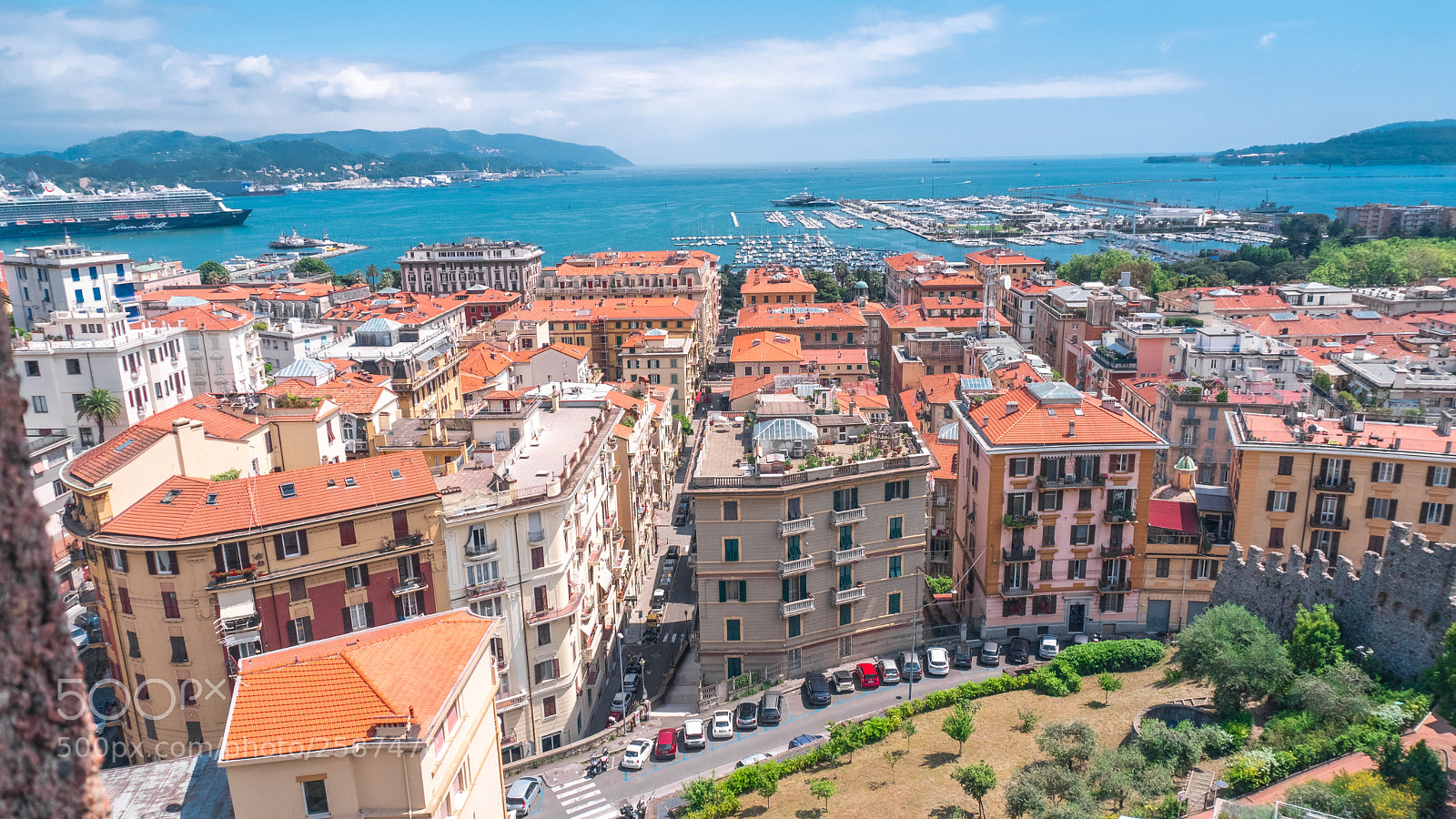 Sony a6300 sample photo. Italy. la spezia photography