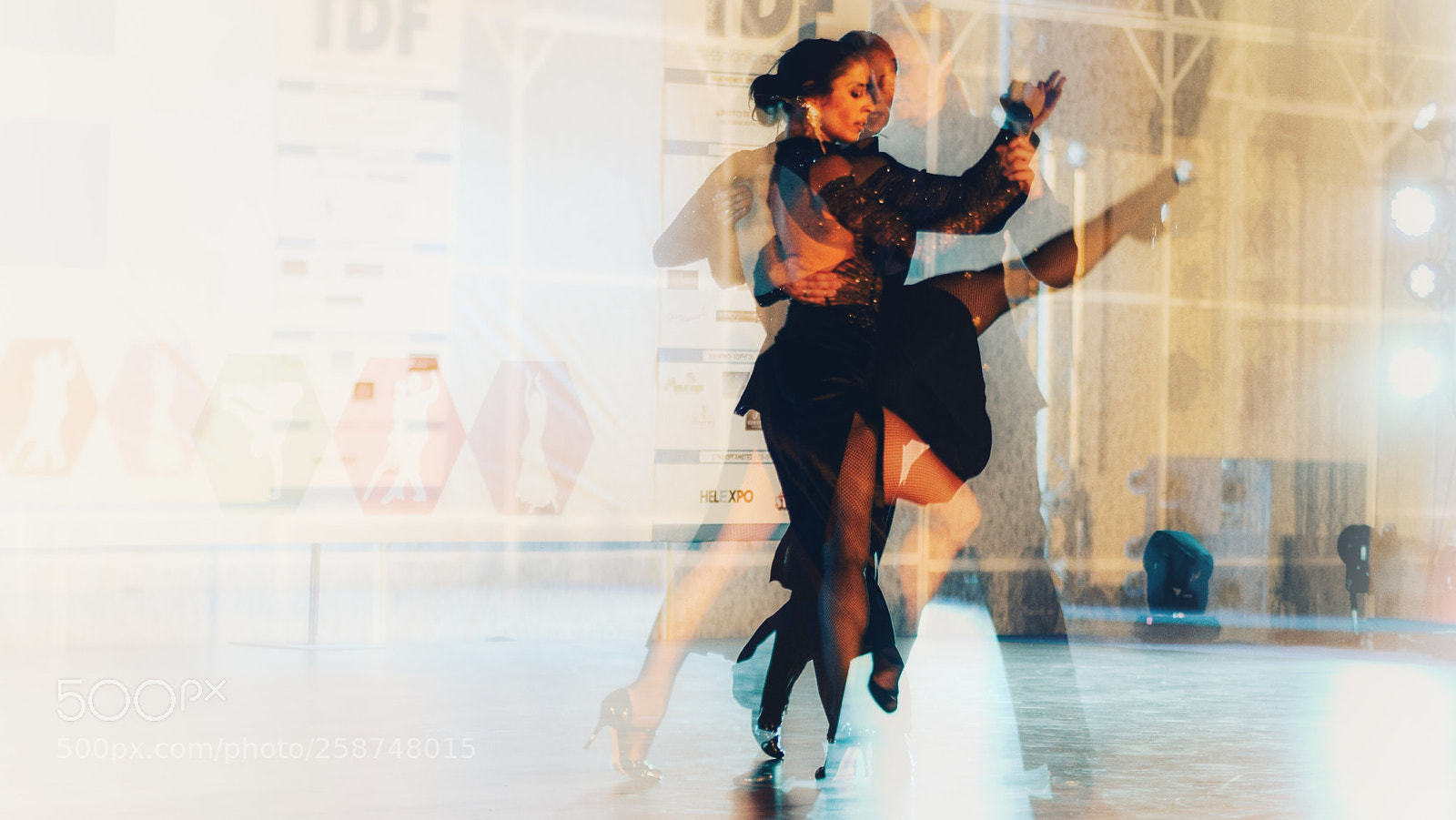 Nikon D3300 sample photo. Tango escenario photography