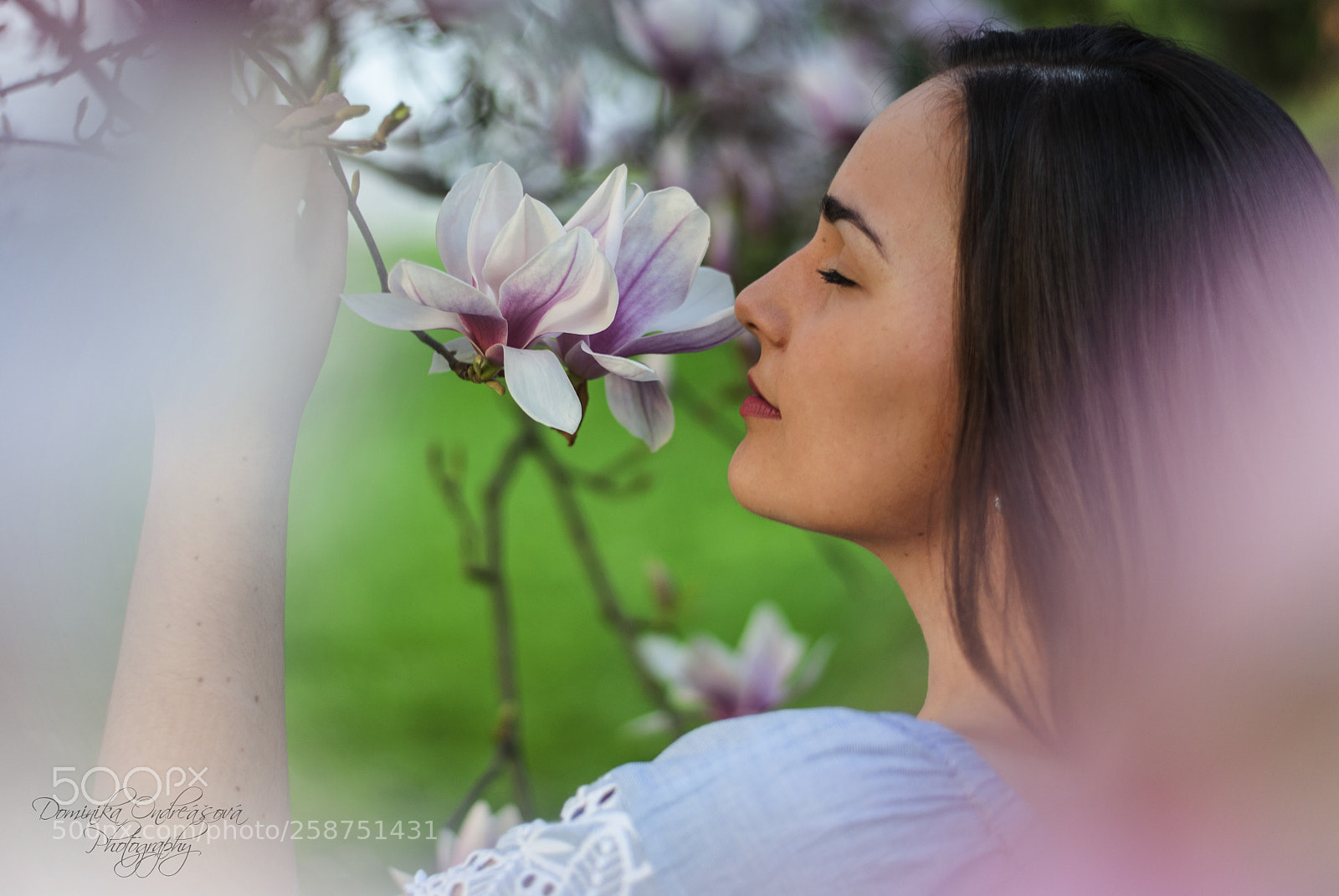Nikon D3000 sample photo. Spring girl photography
