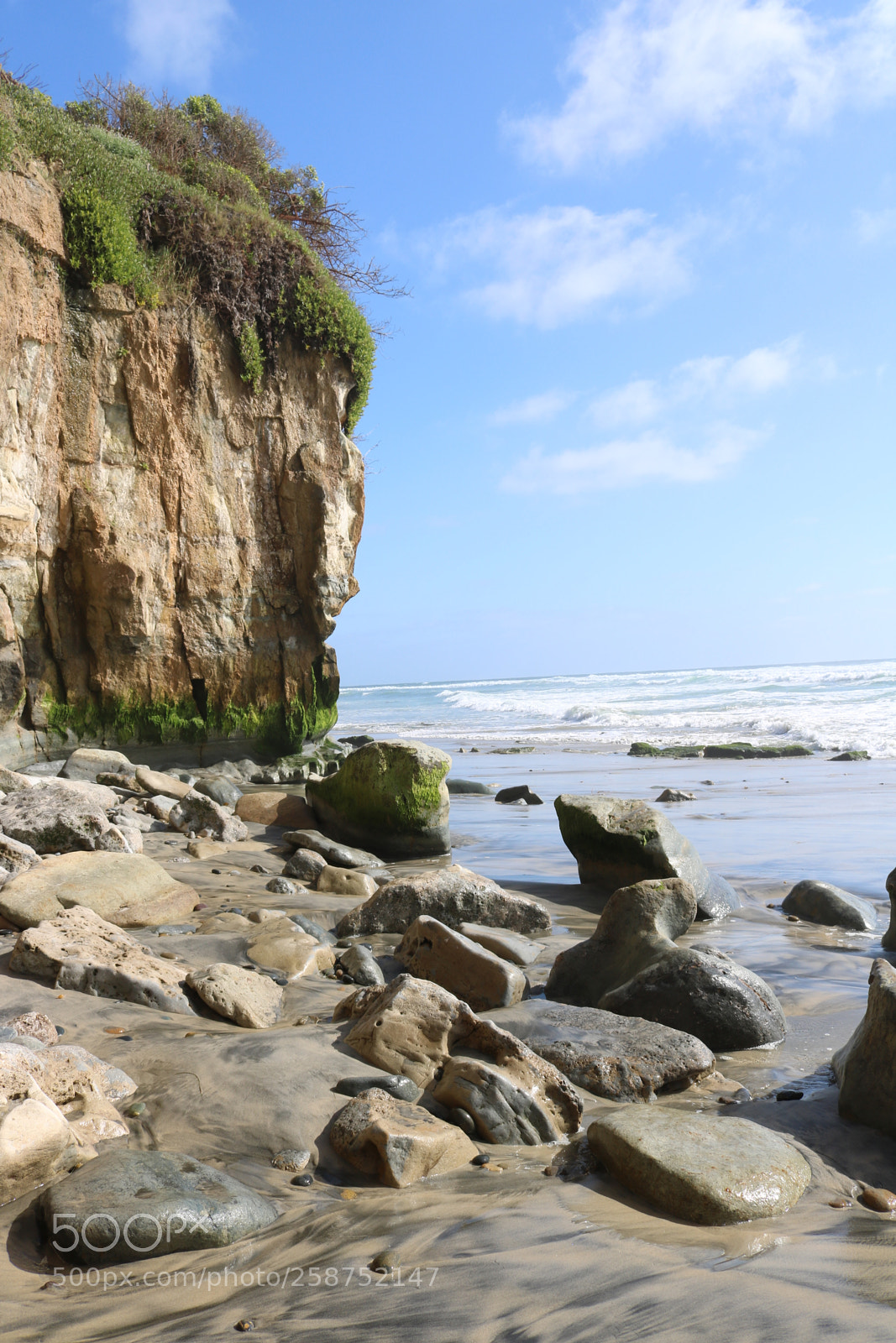 Canon EOS 750D (EOS Rebel T6i / EOS Kiss X8i) sample photo. Encinitas california sea cliff photography