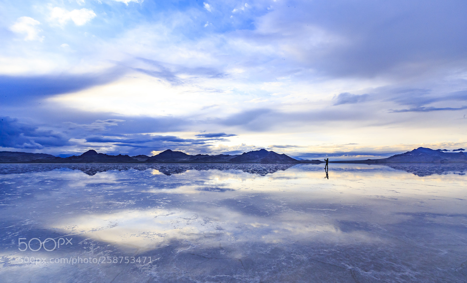 Canon EOS 6D sample photo. Walking on water photography
