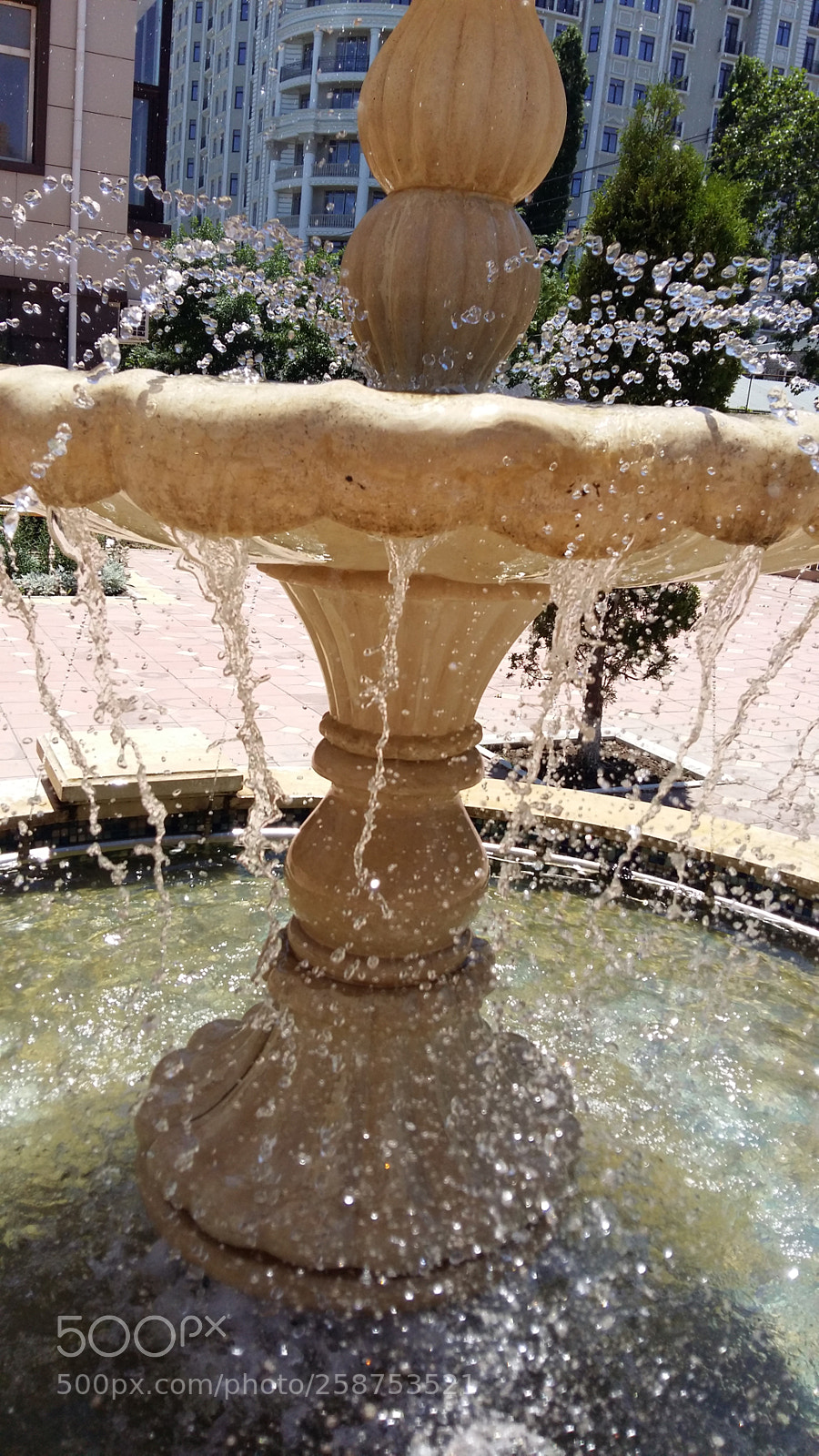 Samsung Galaxy A5 sample photo. Fountain beside postofice photography