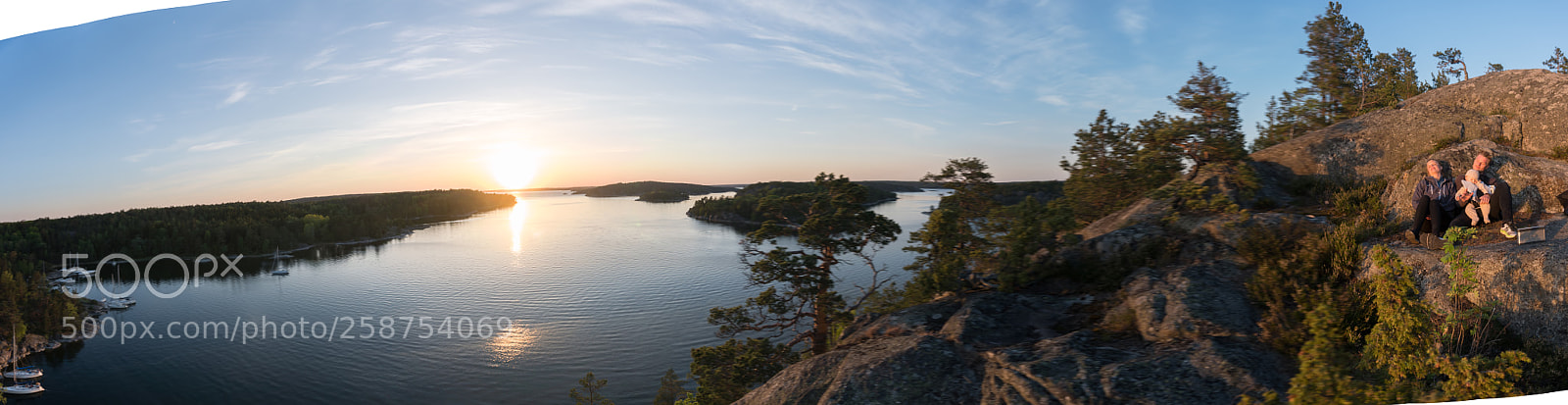 Sony a6300 sample photo. Sunset-panorama in the swedish photography