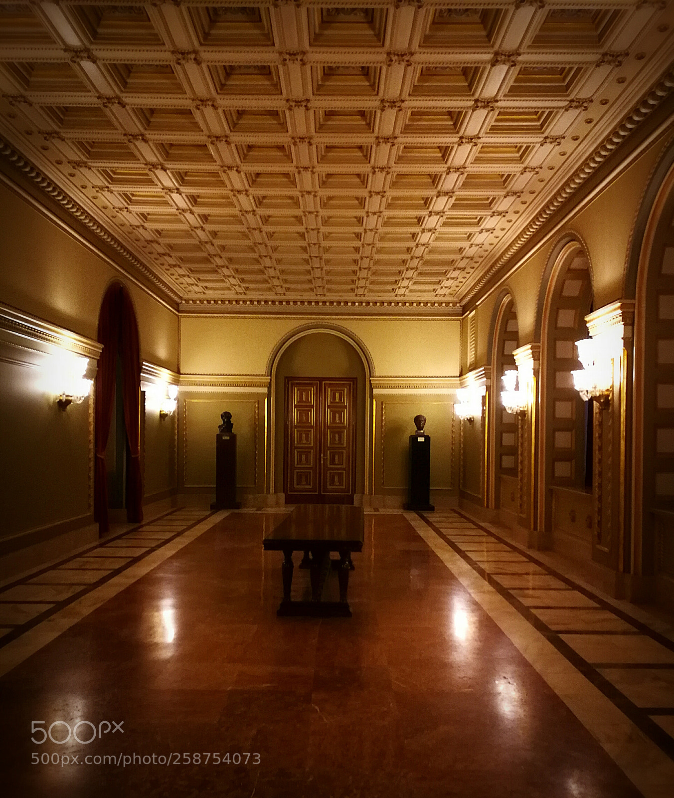 HUAWEI P10 sample photo. Hallway photography