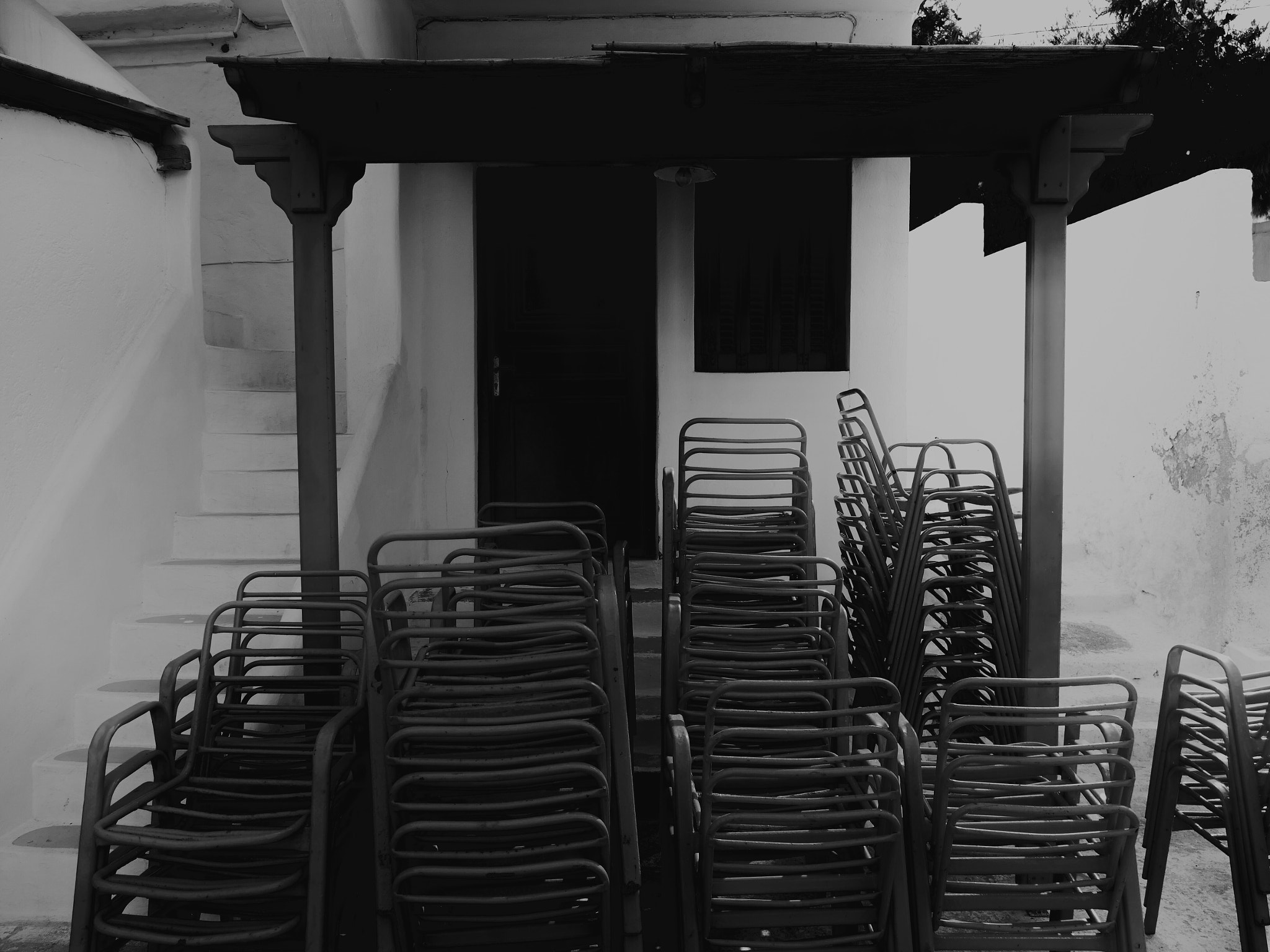 Leica V-Lux (Typ 114) sample photo. In port photography