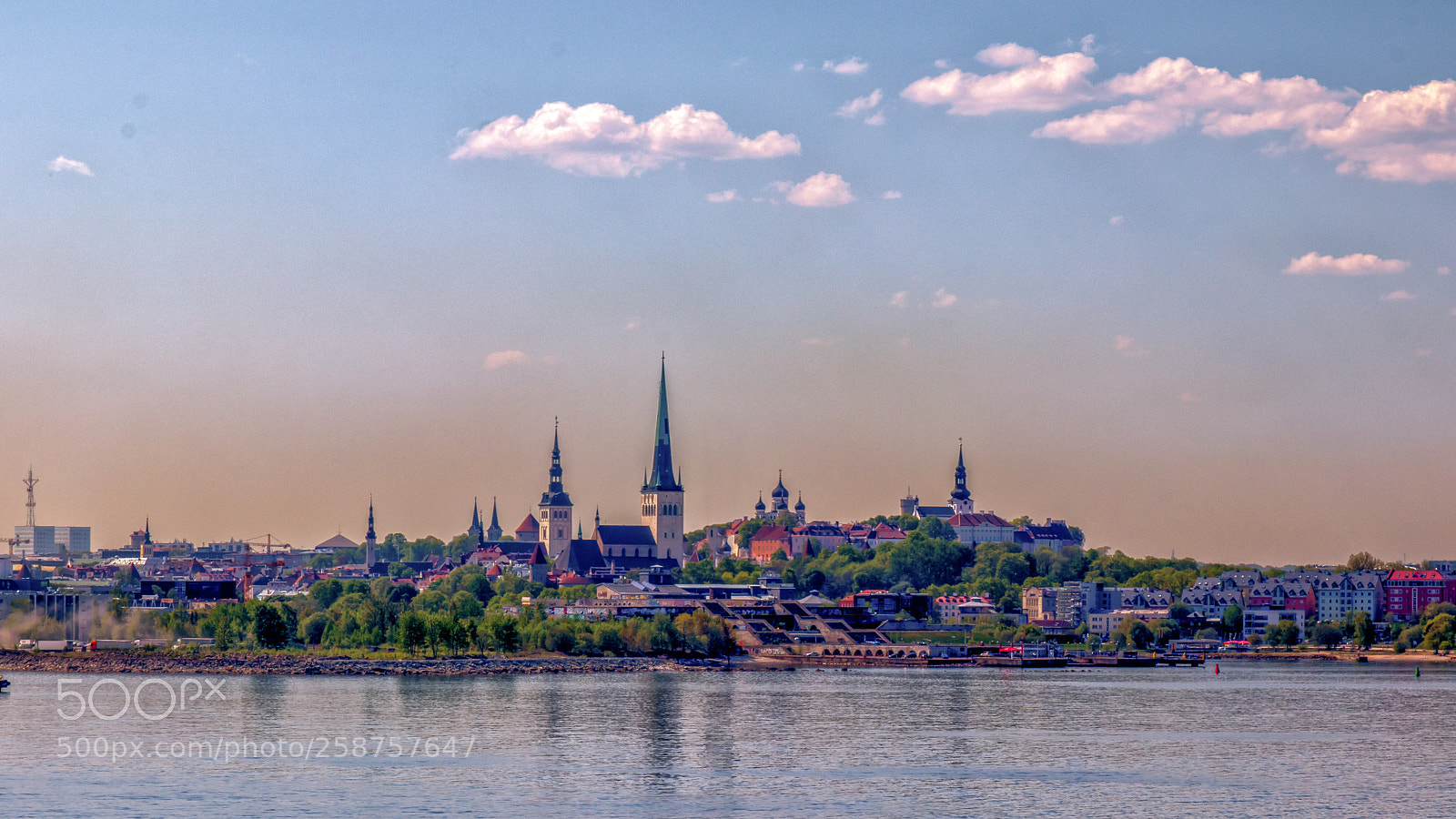 Canon EOS 77D (EOS 9000D / EOS 770D) sample photo. Morning spires photography