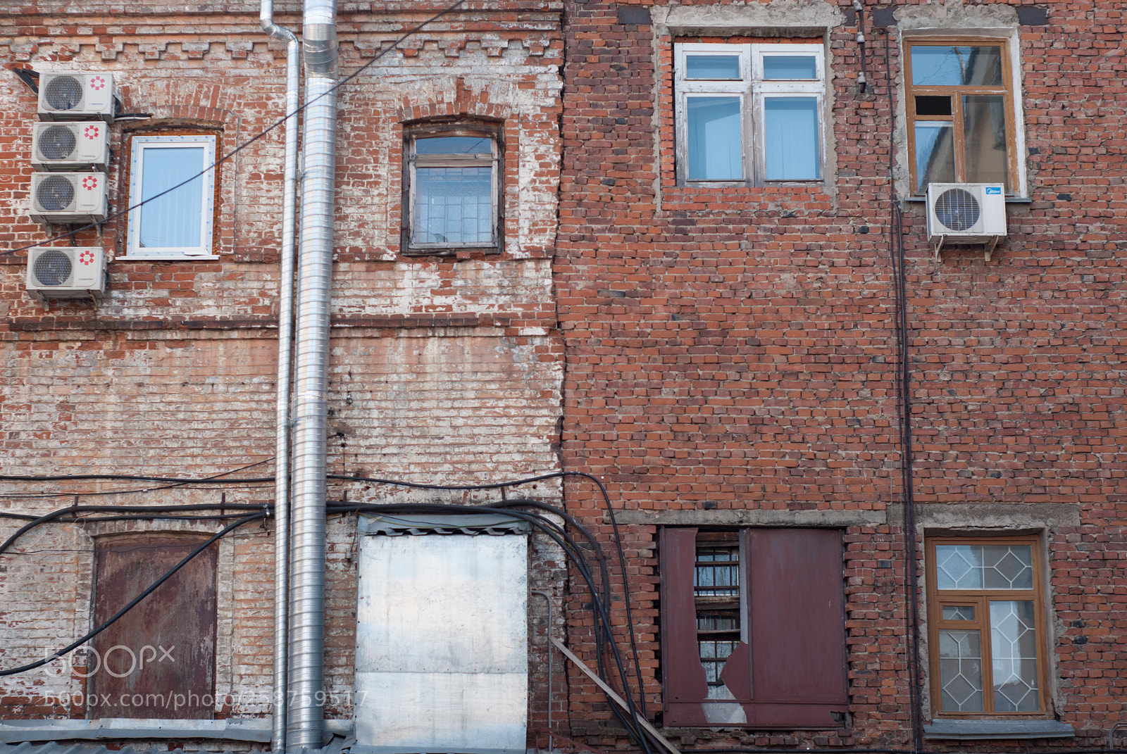 Nikon D200 sample photo. History of perm photography