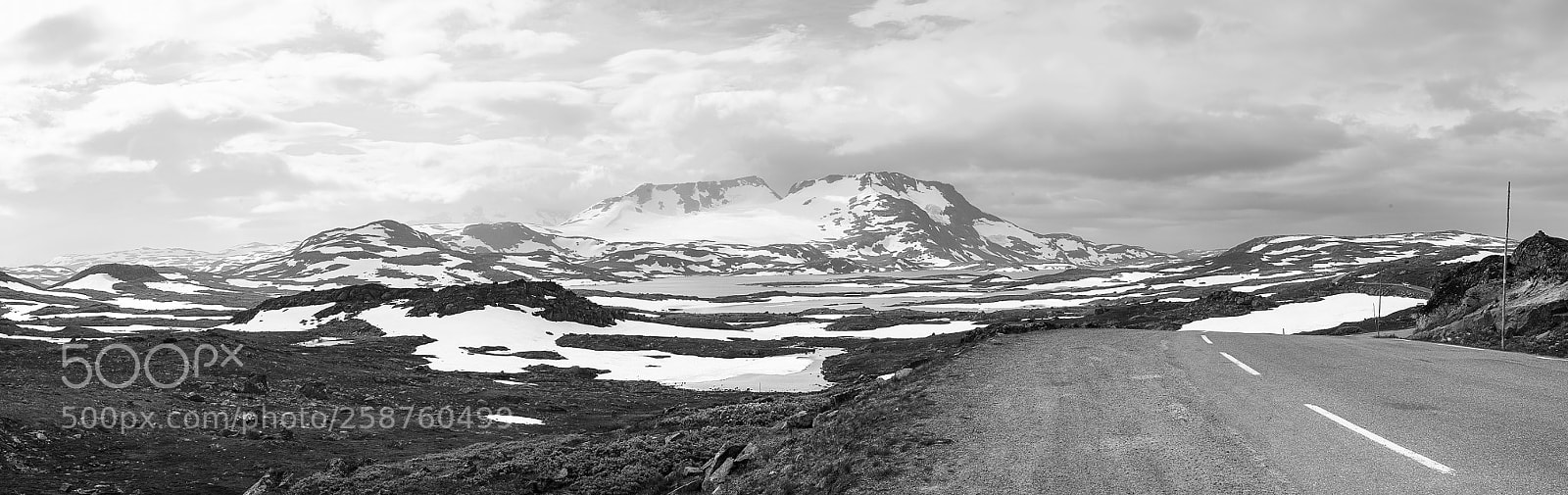 Pentax K-30 sample photo. Ice and rock road photography