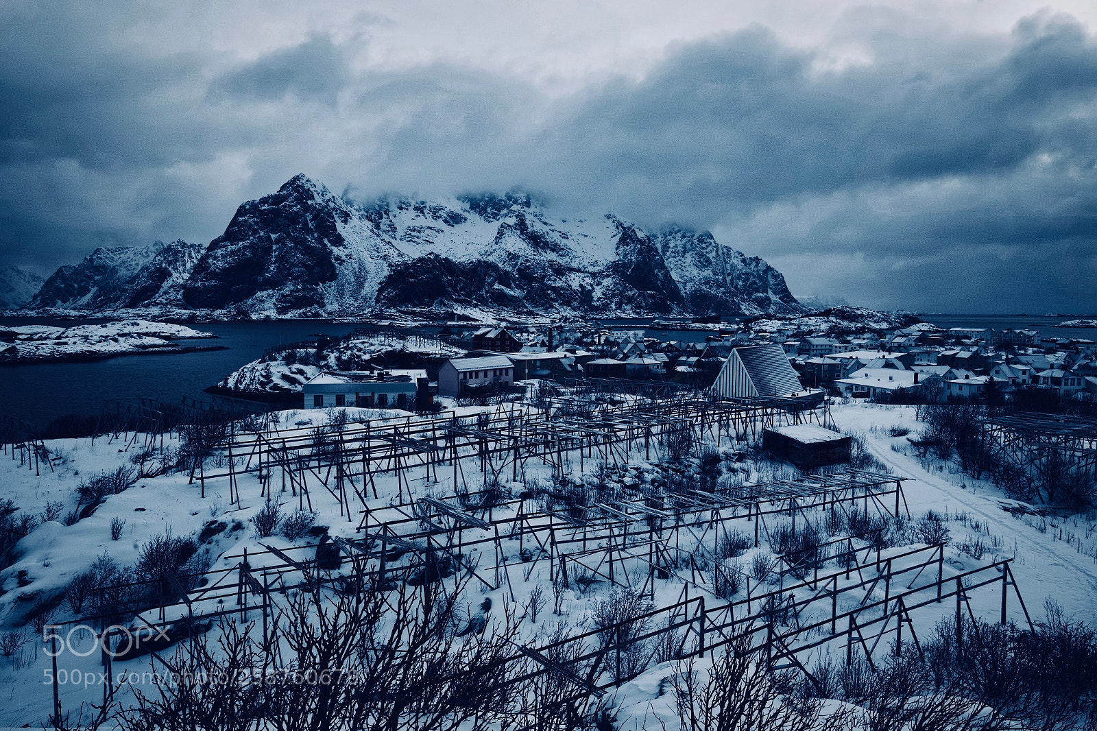 Canon EOS 6D sample photo. Henningsvaer at sunrise photography