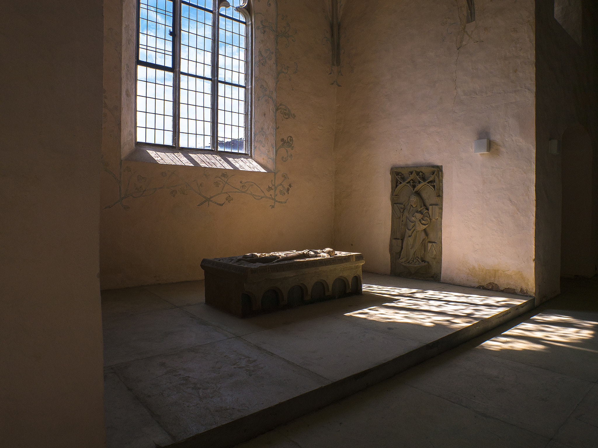 Panasonic Lumix DMC-G5 sample photo. Kirche st. maria auhausen photography