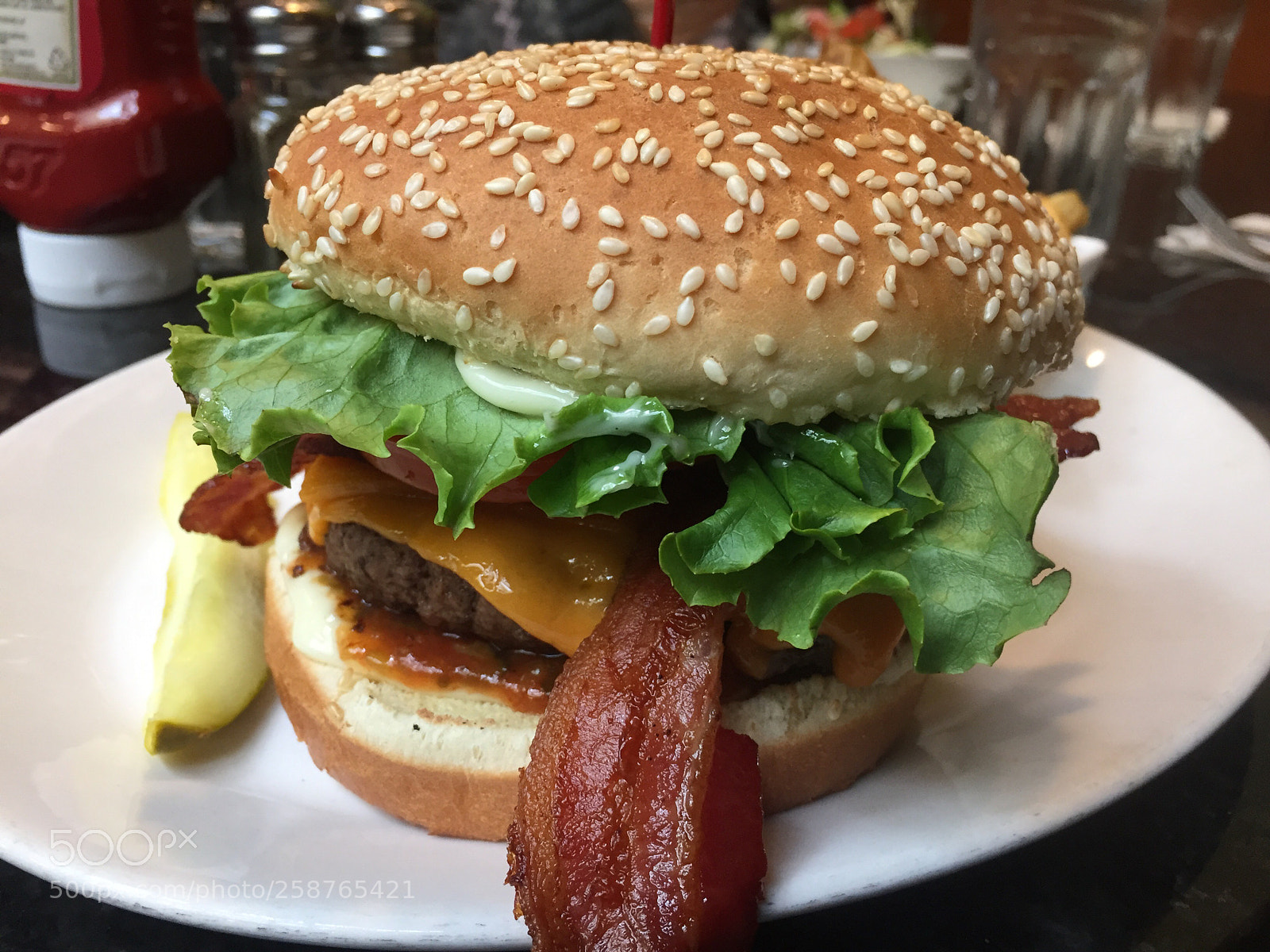 Apple iPhone 6 sample photo. Bacon burger ?  photography