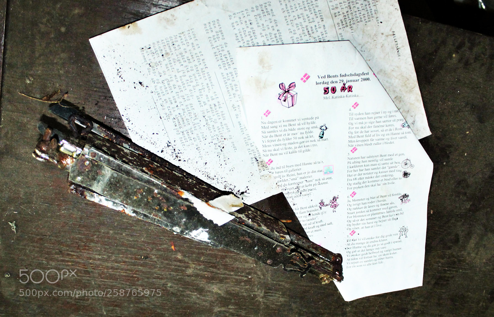 Canon EOS 1100D (EOS Rebel T3 / EOS Kiss X50) sample photo. Ghost house in the photography