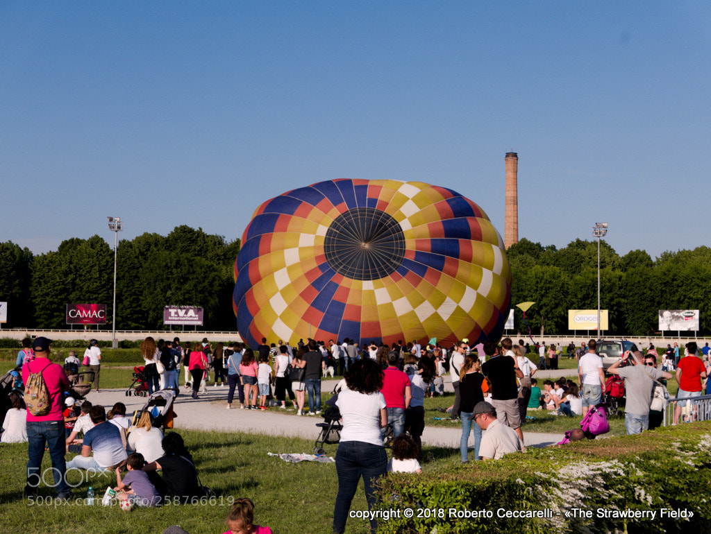 Panasonic Lumix DMC-LX100 sample photo. Festival delle mongolfiere photography