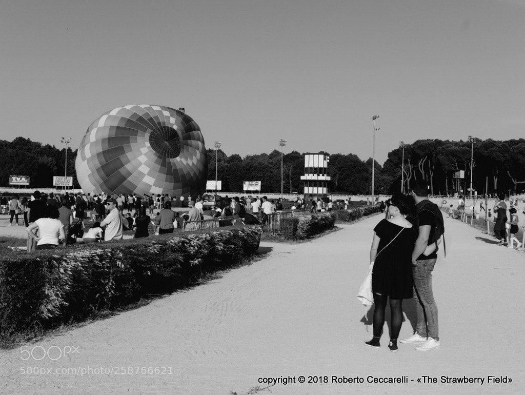 Panasonic Lumix DMC-LX100 sample photo. Festival delle mongolfiere photography