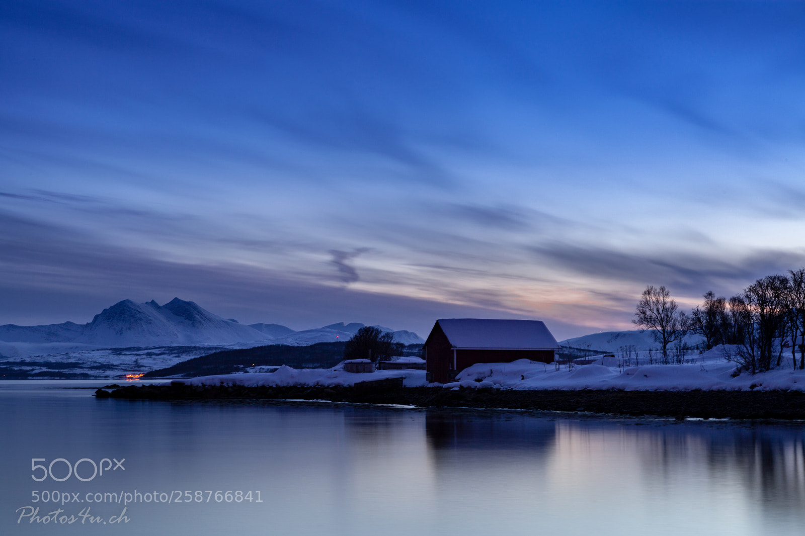 Canon EOS 5D Mark II sample photo. Tromsö photography
