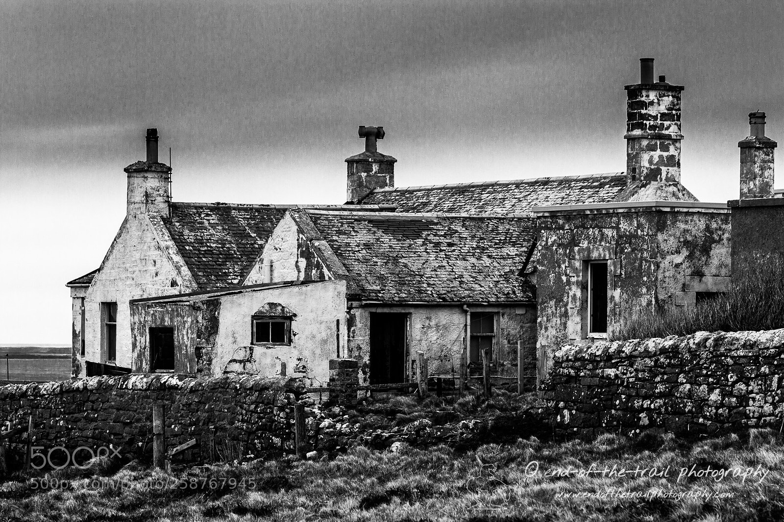 Canon EOS 7D sample photo. Abandoned cottage, dunnet head photography