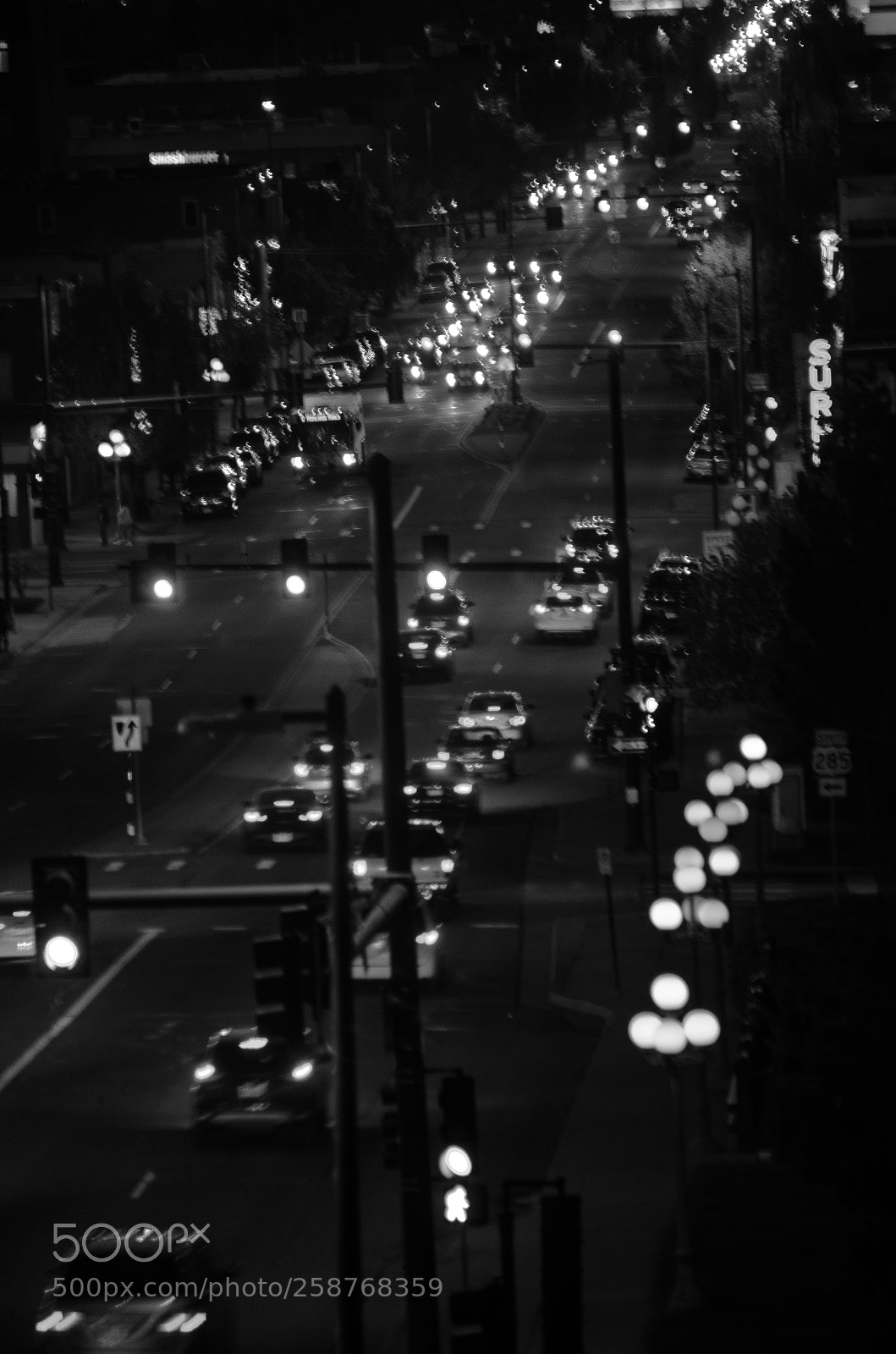Nikon D7000 sample photo. Street lights photography