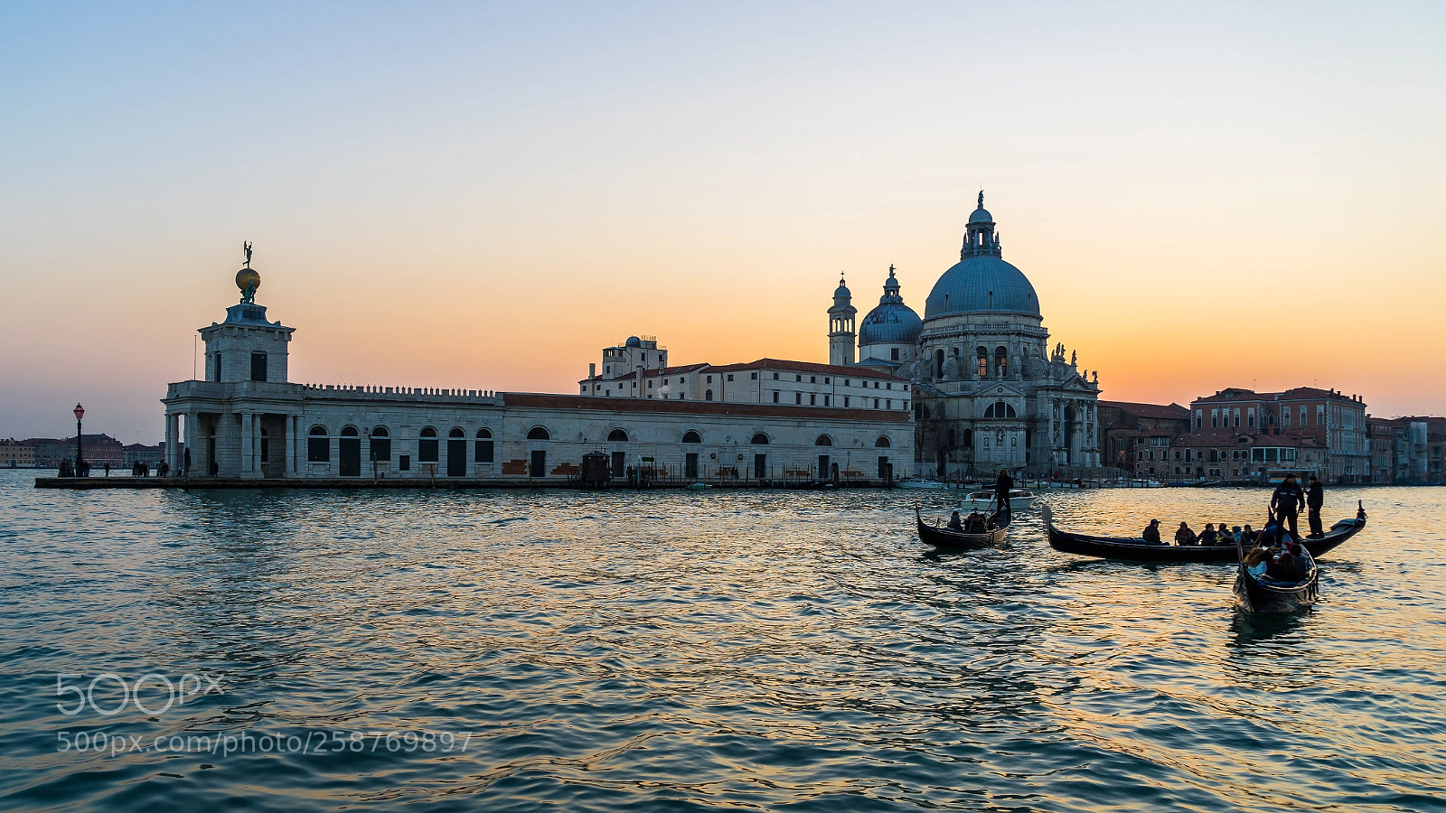 Sony a7 II sample photo. Venedig am abend photography