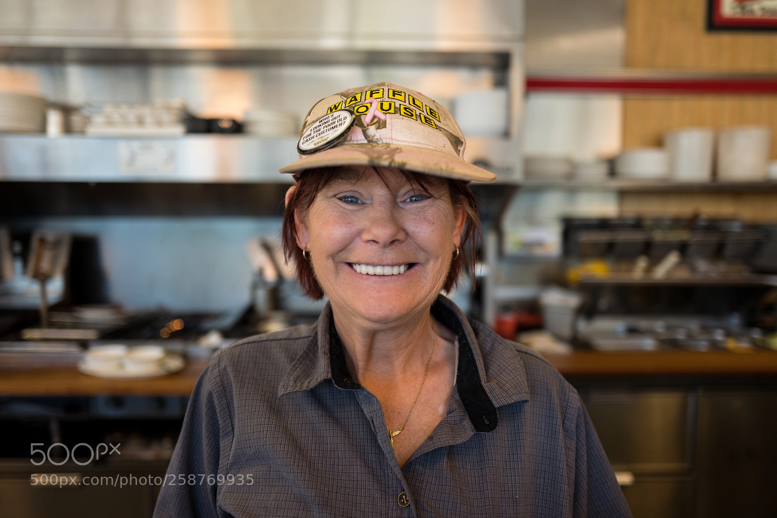 Leica Q (Typ 116) sample photo. Breakfast at waffle house photography