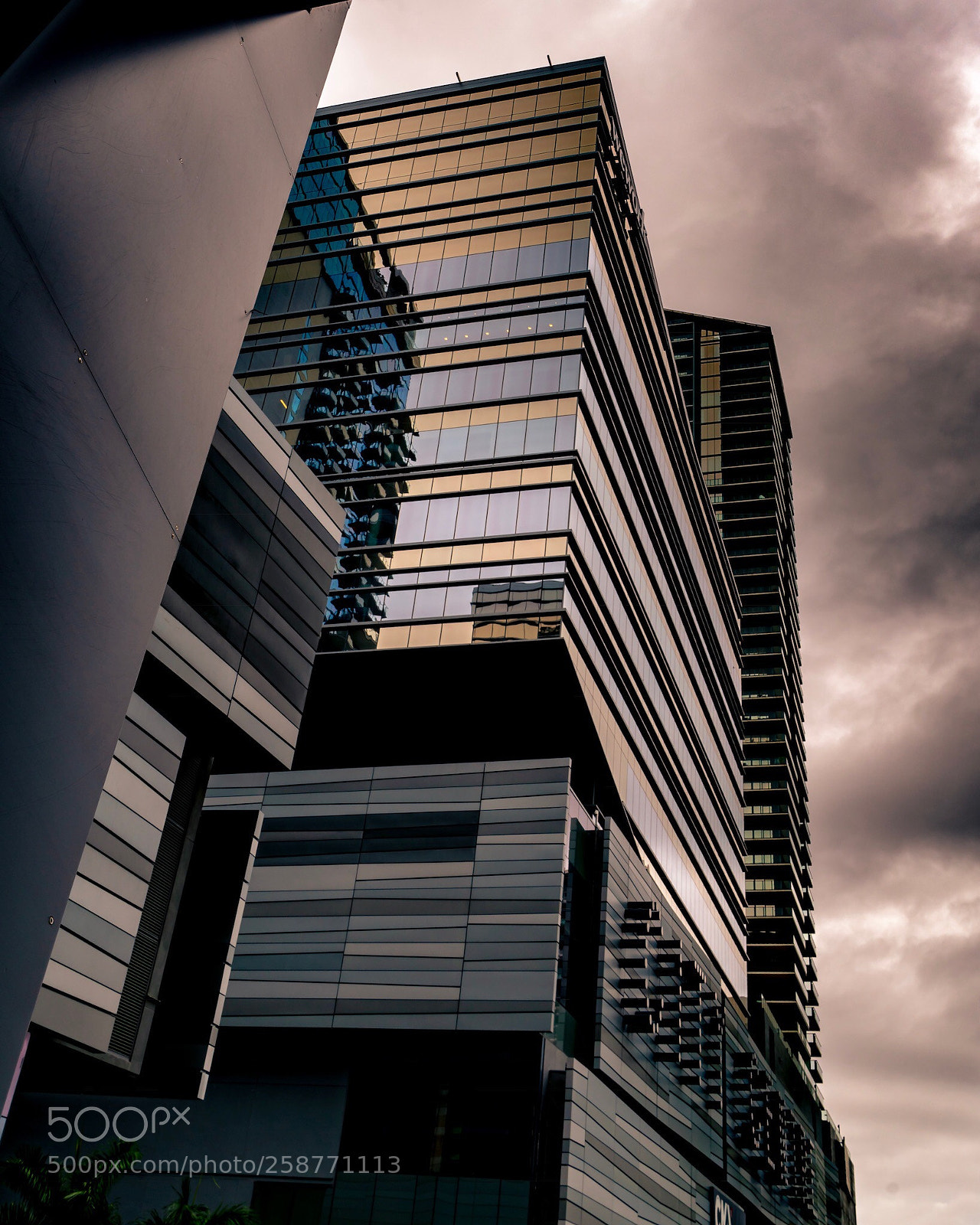Sony a7R III sample photo. Stormy miami photography