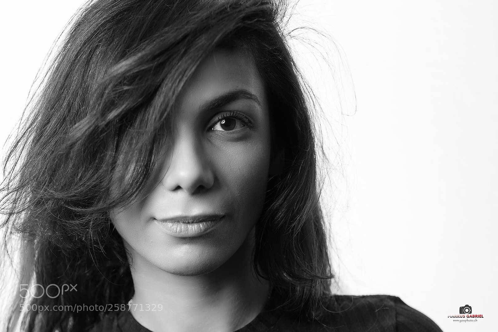 Canon EOS 5D Mark IV sample photo. Ruken b&w photography