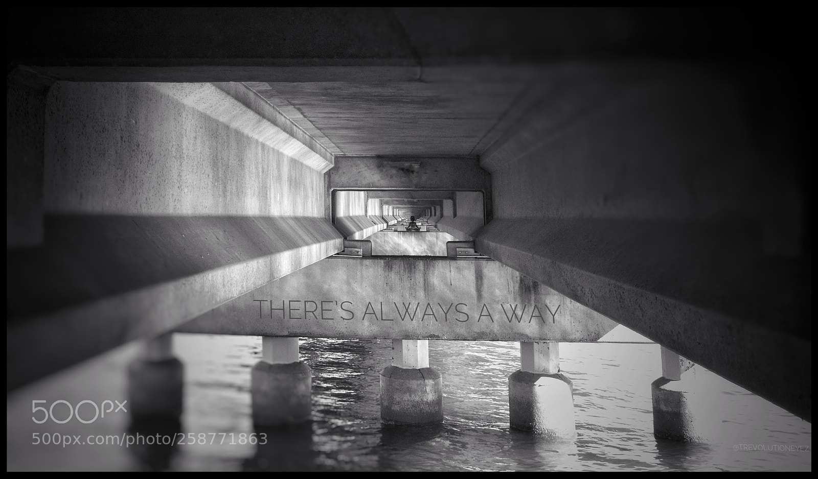 Canon EOS 700D (EOS Rebel T5i / EOS Kiss X7i) sample photo. Under the bridge downtown ...  photography