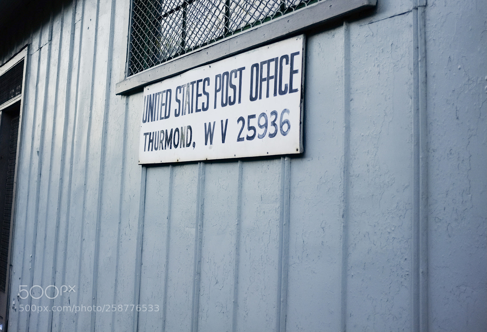 Fujifilm FinePix X100 sample photo. Post office for town photography
