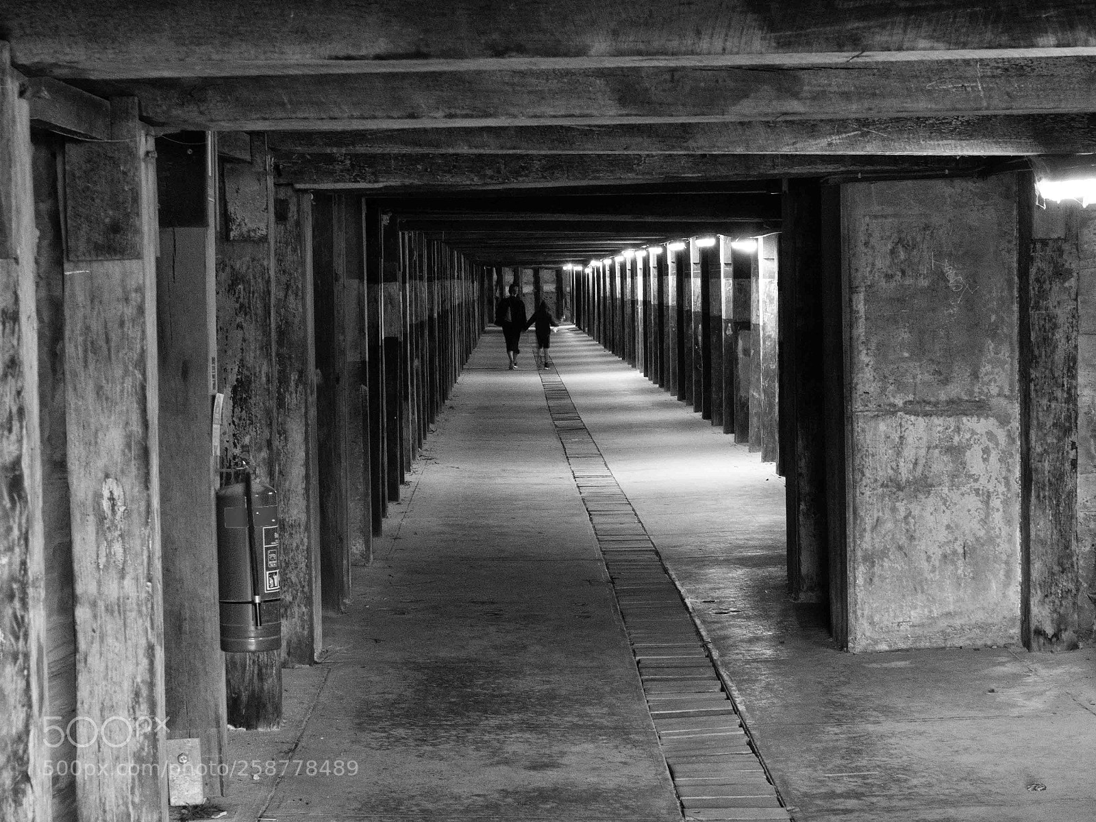 Olympus OM-D E-M10 II sample photo. Tunnel on cockatoo island photography