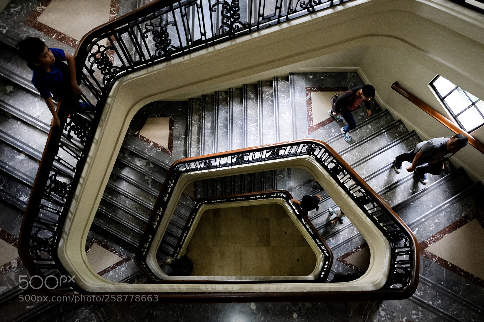 Fujifilm X-T20 sample photo. Stairs photography