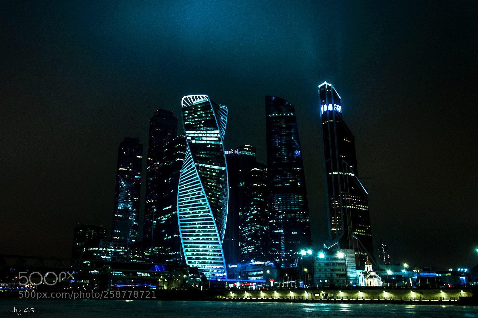 Nikon D90 sample photo. Ночная Москва photography