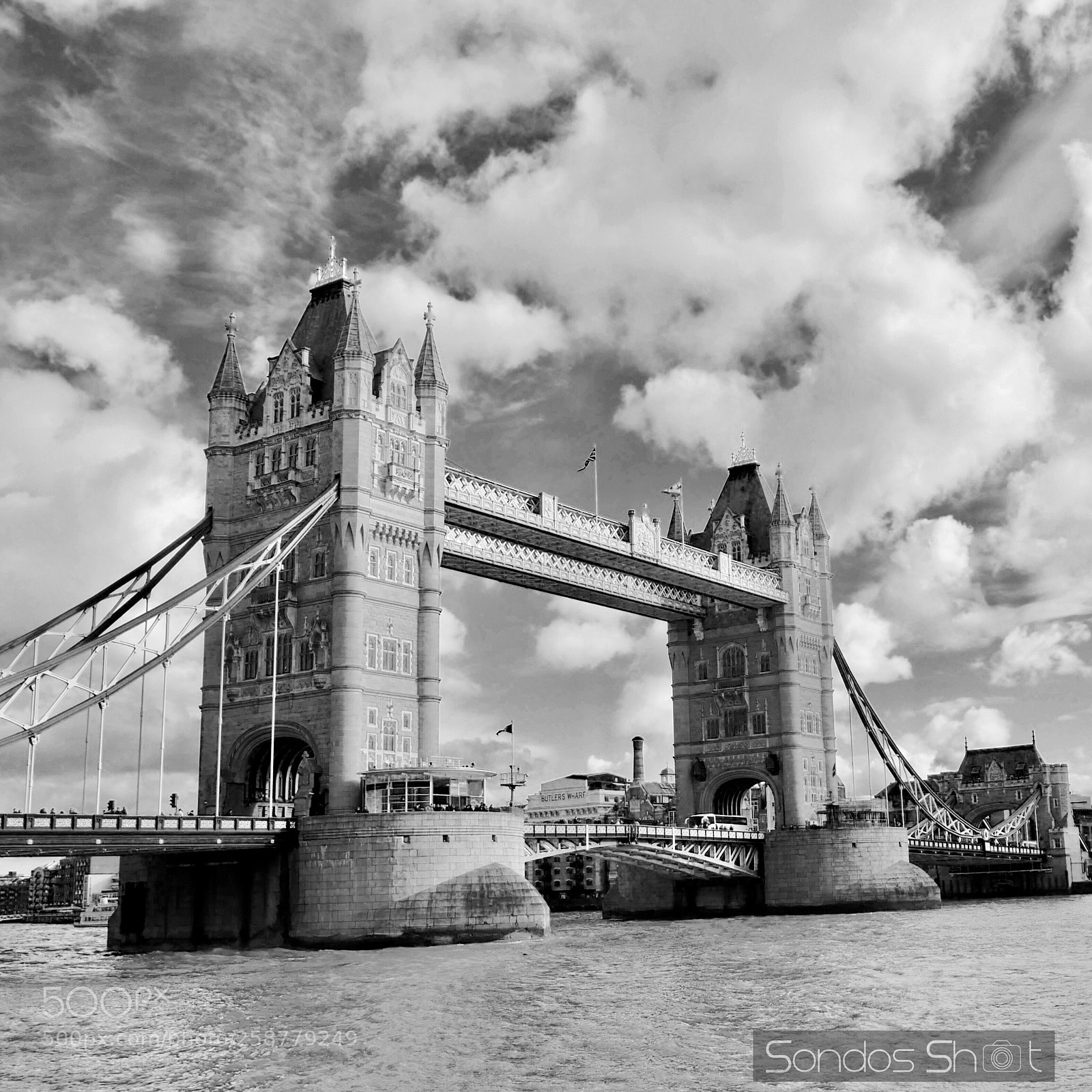Panasonic Lumix DMC-G7 sample photo. Tower bridge  photography