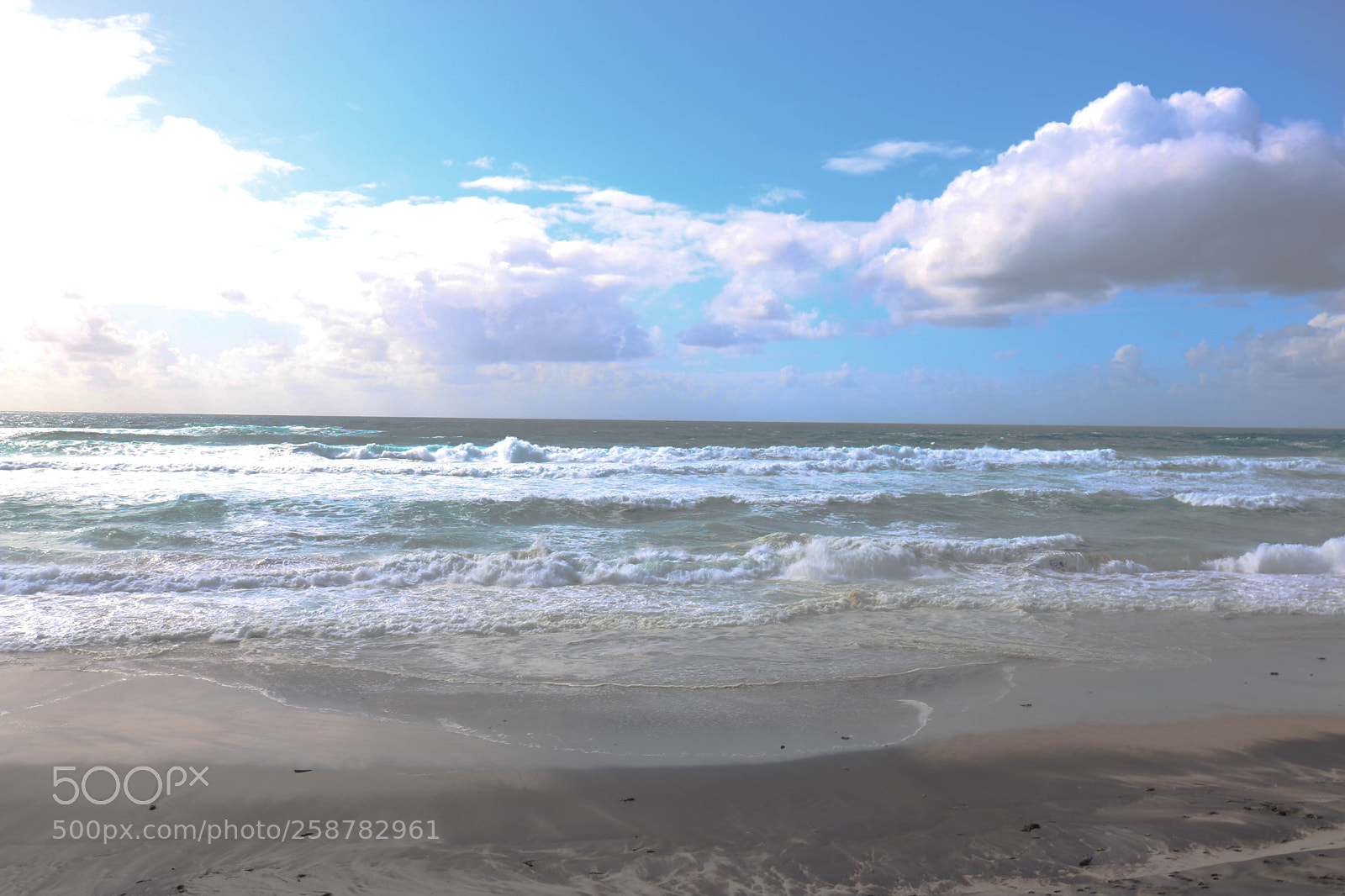 Canon EOS 750D (EOS Rebel T6i / EOS Kiss X8i) sample photo. Horizon over water photography