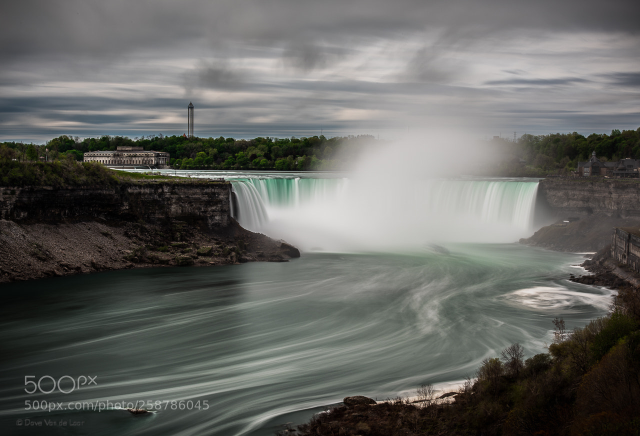Nikon D810 sample photo. Horseshoe falls photography