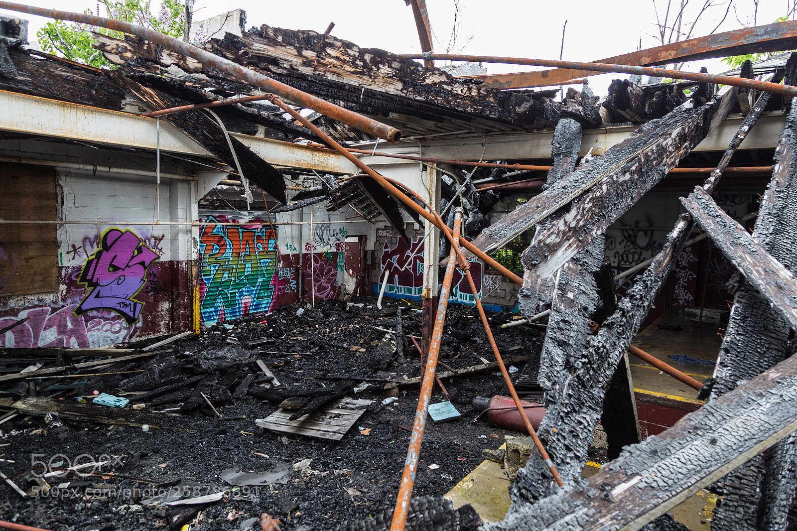 Canon EOS 6D sample photo. Abandoned photography