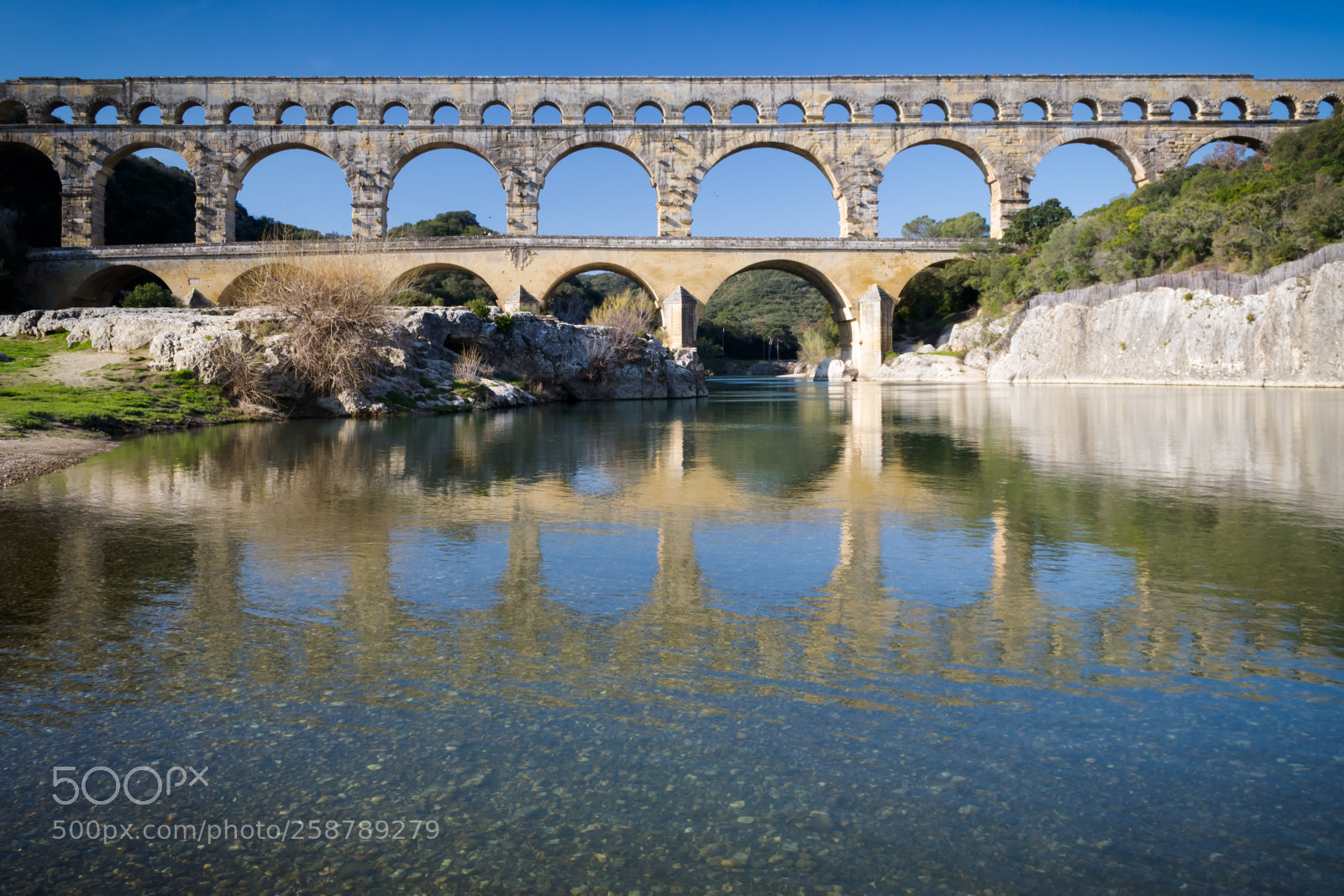 Nikon D3100 sample photo. Pont du gard photography