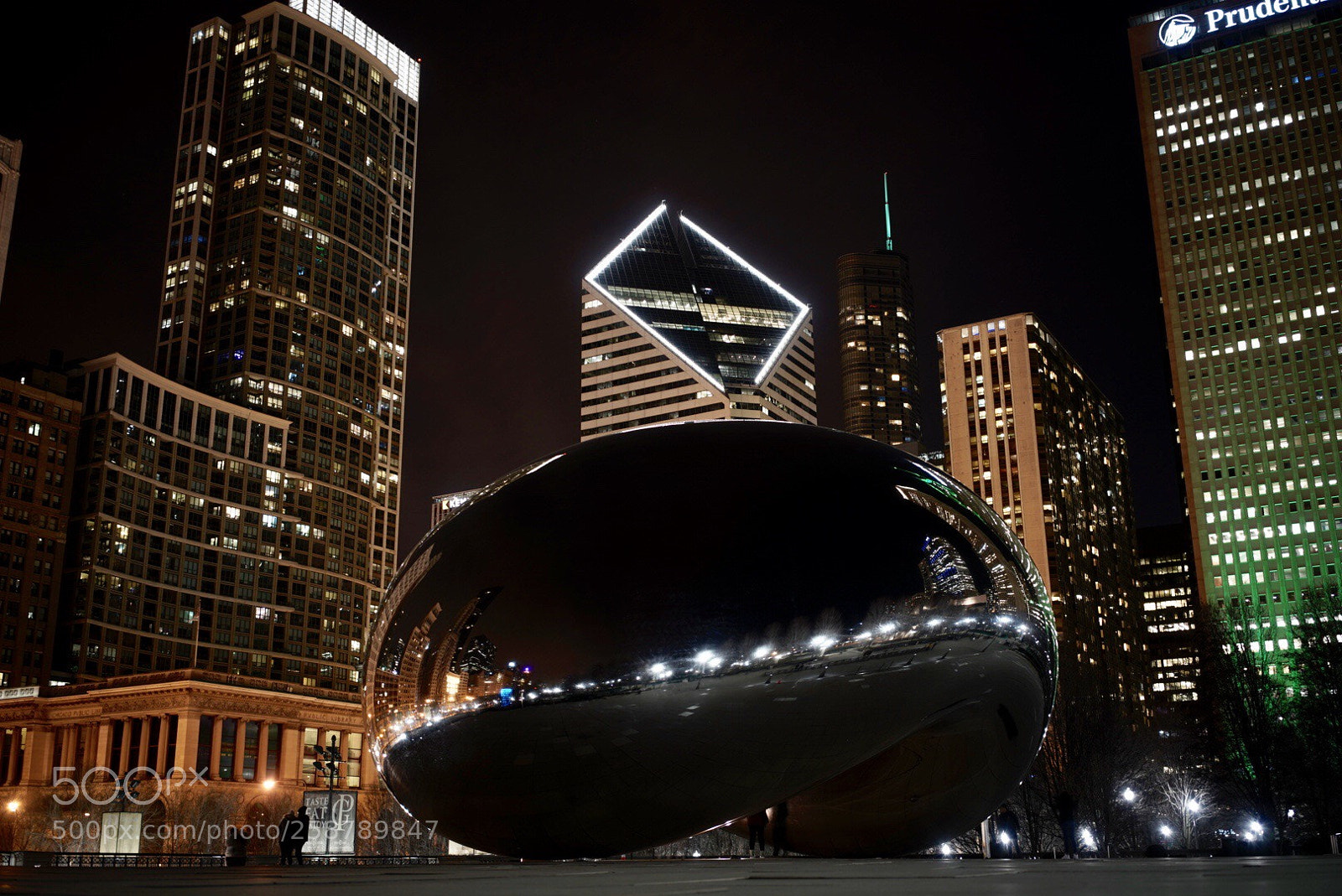 Sony a7R III sample photo. The bean photography