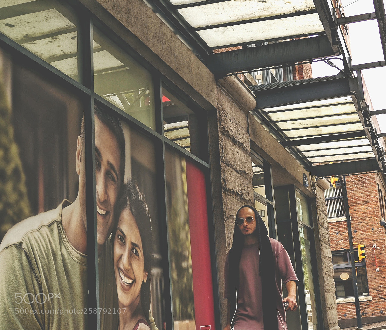 Olympus OM-D E-M5 II sample photo. Swagger photography