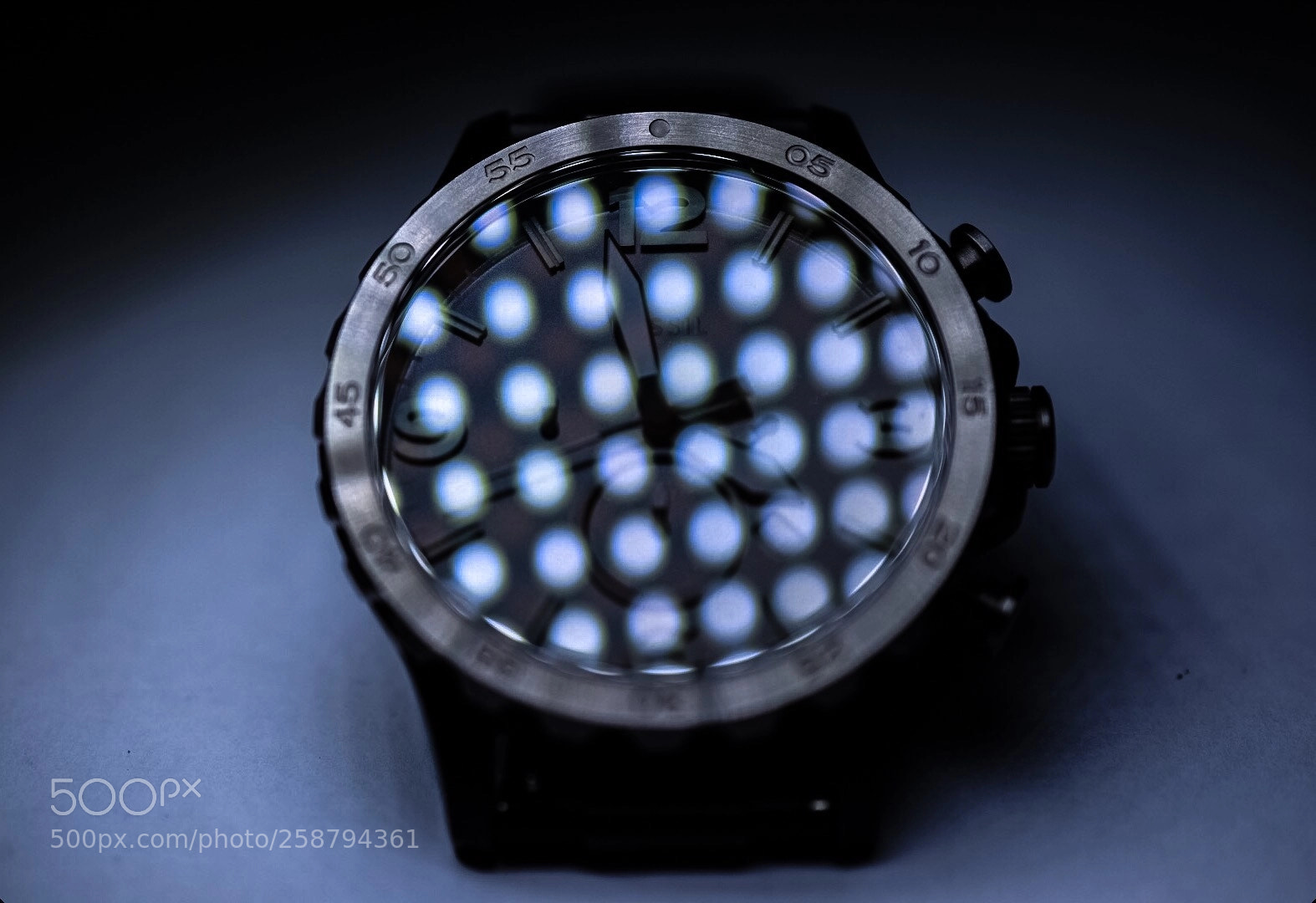 Nikon D7200 sample photo. What time is it ? photography