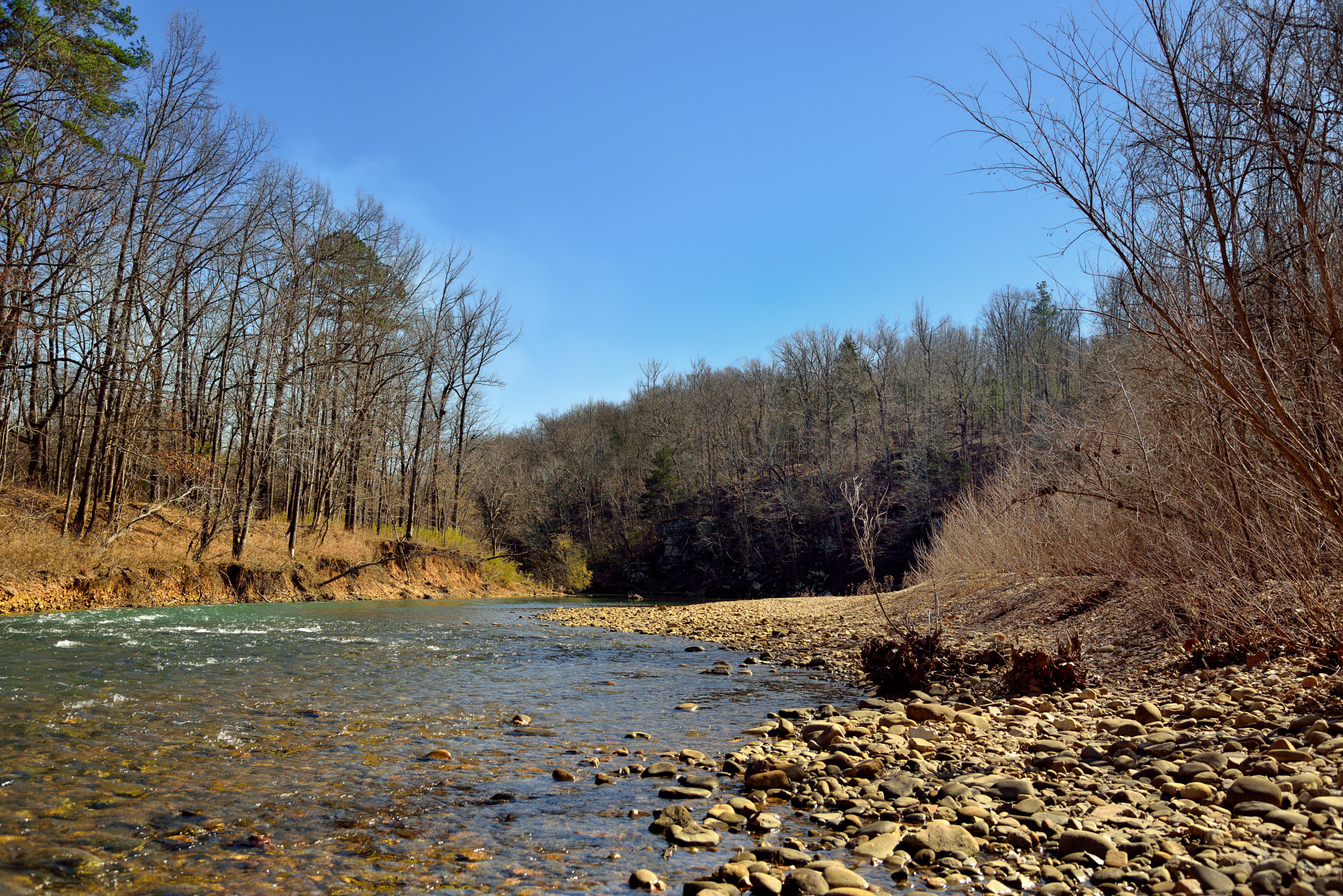 Nikon AF-S Nikkor 24-120mm F4G ED VR sample photo. Blue skies above in a setting of hillsides and trees along the buffalo national river photography