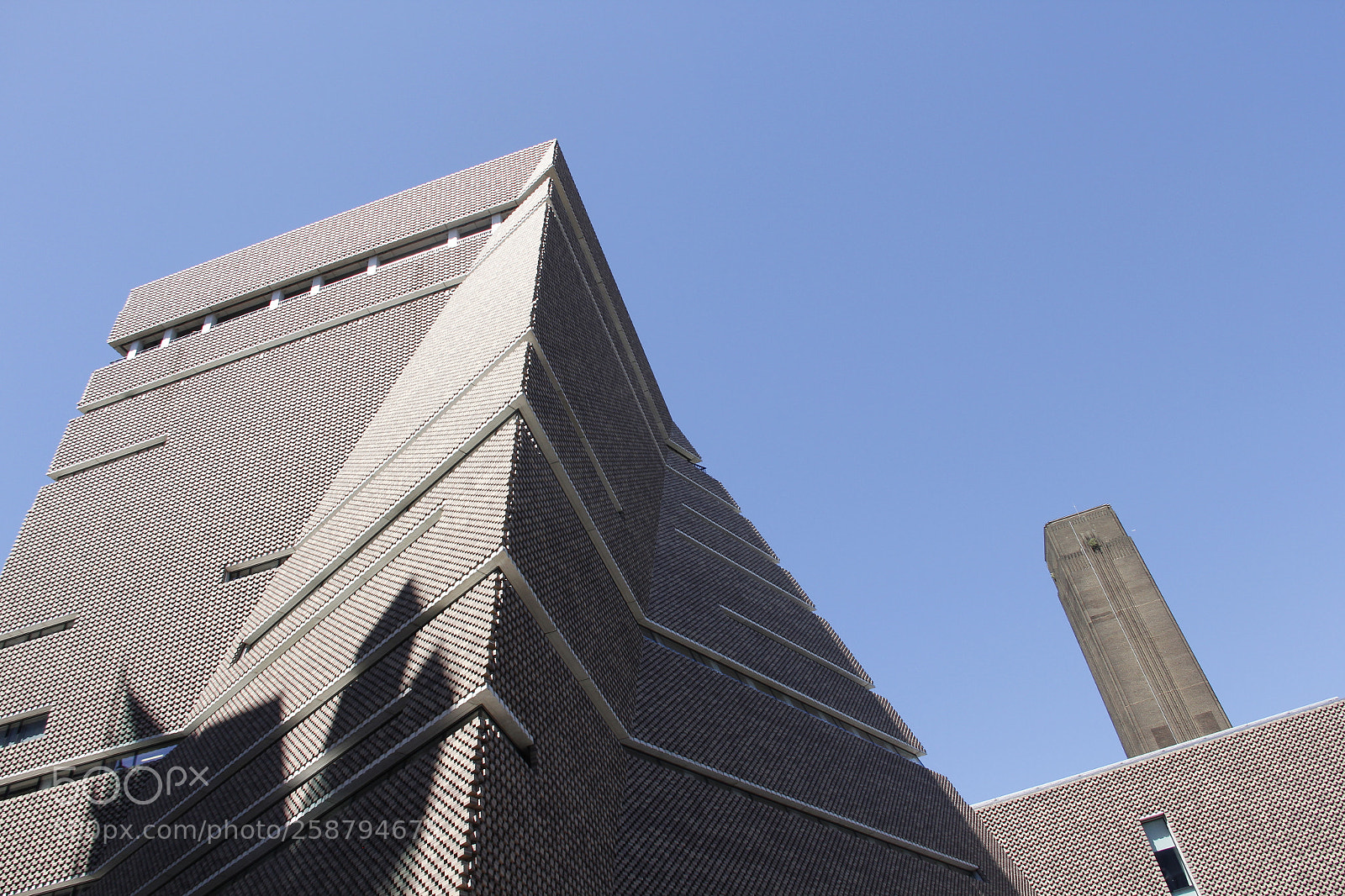 Canon EF-S 18-200mm F3.5-5.6 IS sample photo. Untitled photography