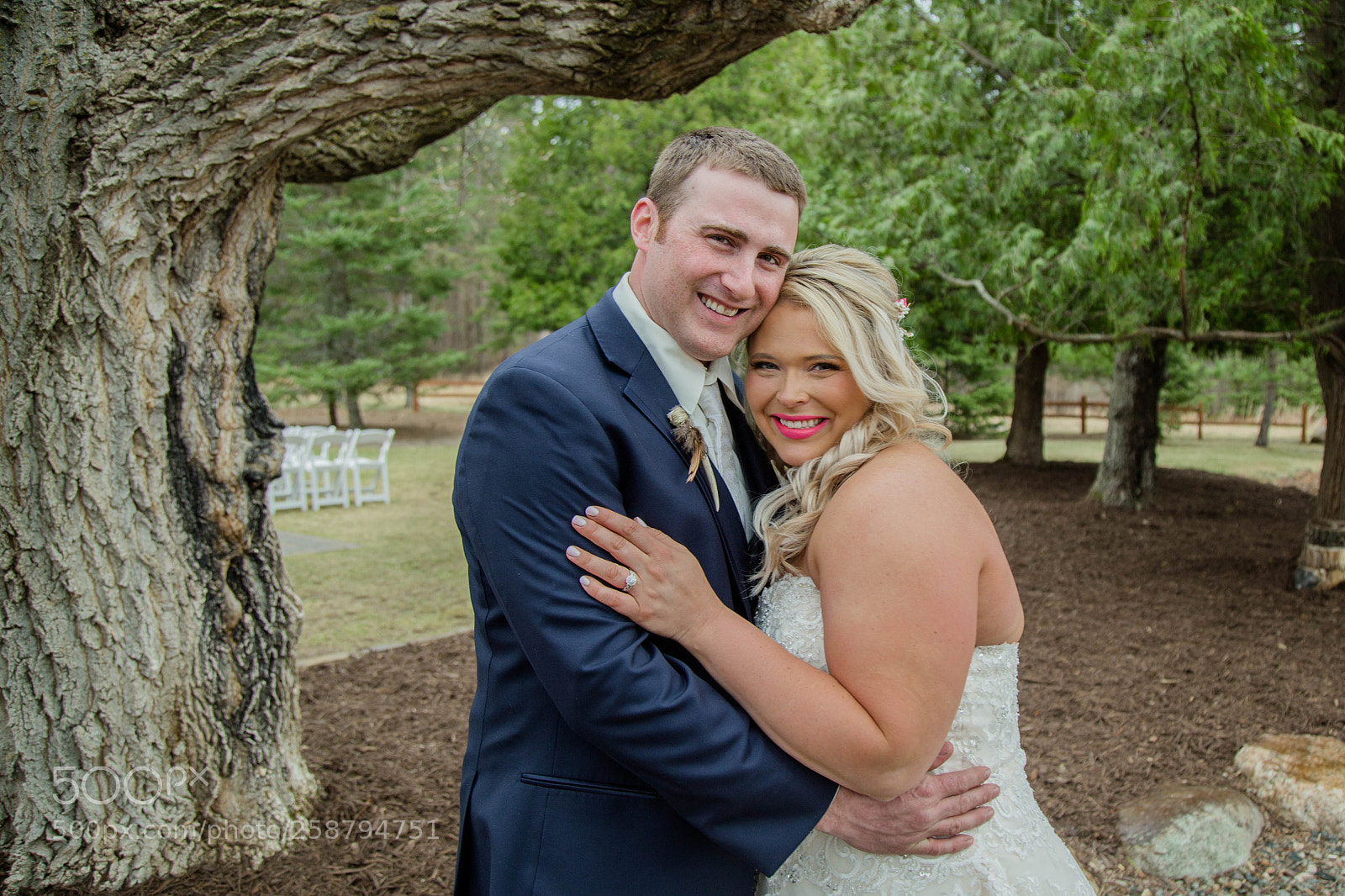 Canon EOS 6D sample photo. The happy couple photography